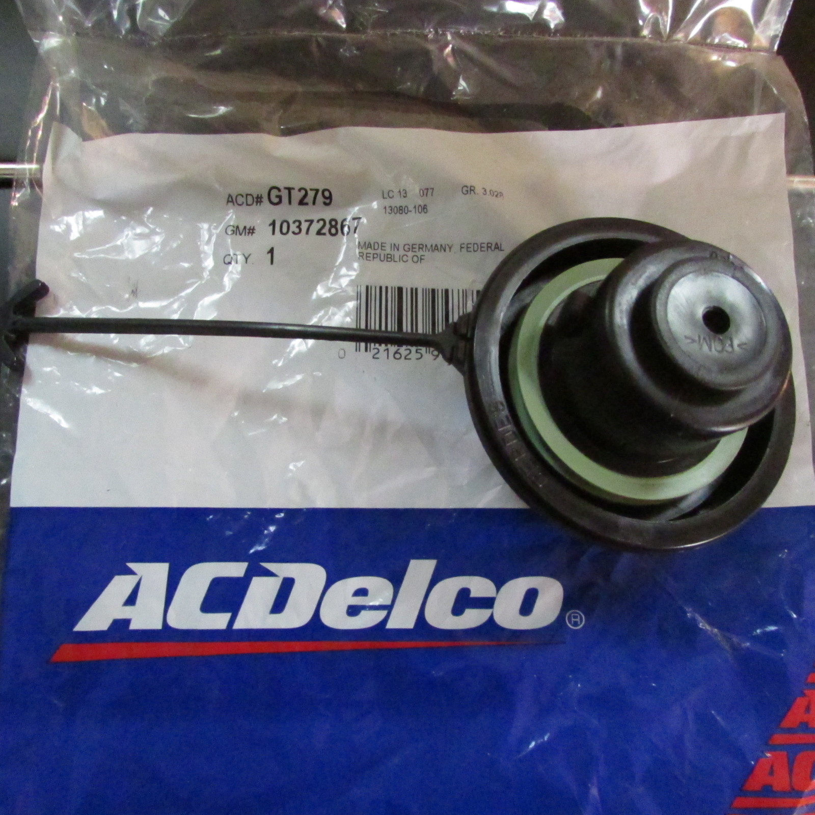 New-ACDelco-Fuel-Cap-GT279  New # 19436184