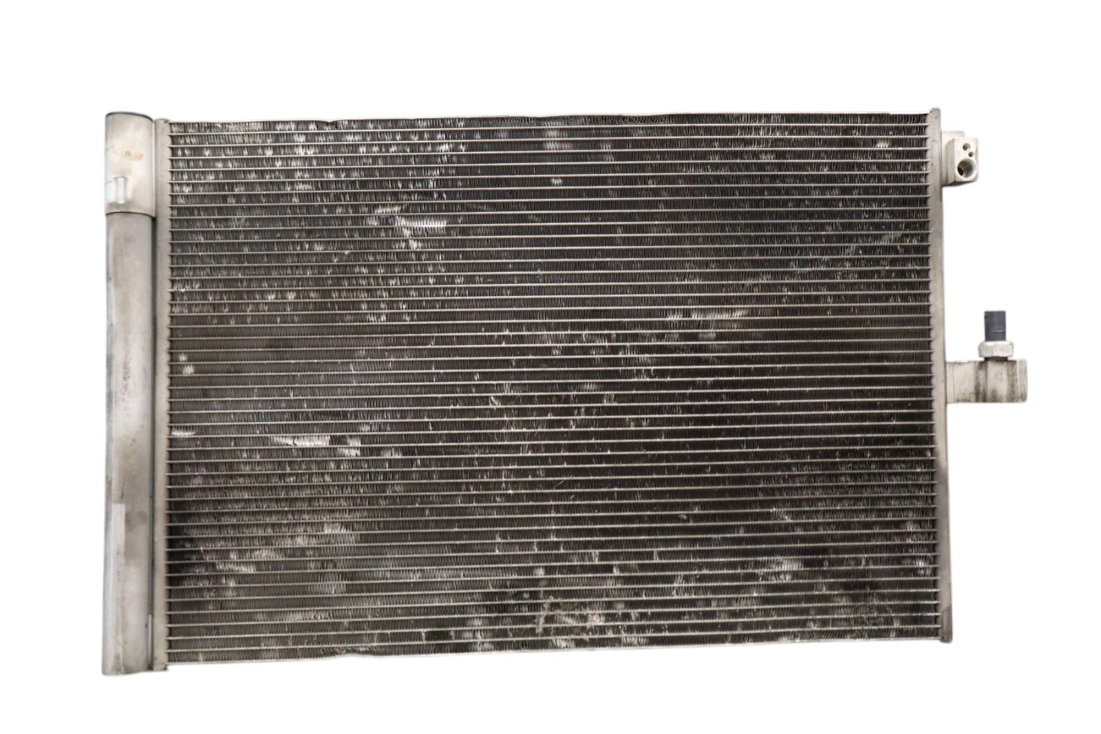 12-20 Mercedes E550 CLS550 A/C AC Air Conditioning Condenser A0995001554 Oem