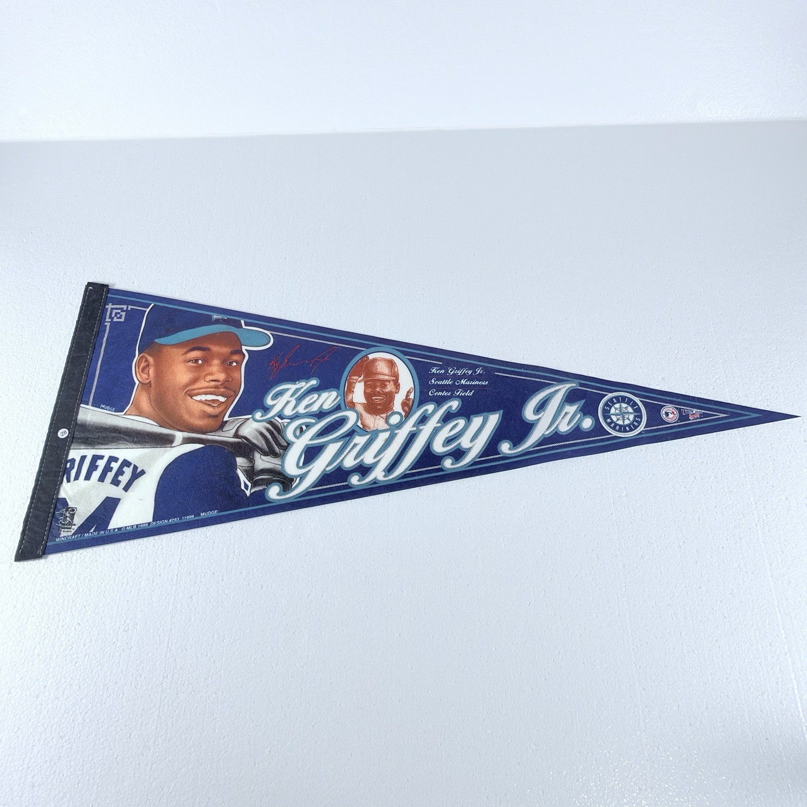 Vintage 1999 Ken Griffey Jr. Seattle Mariners Pennant Flag Wincraft Made In USA