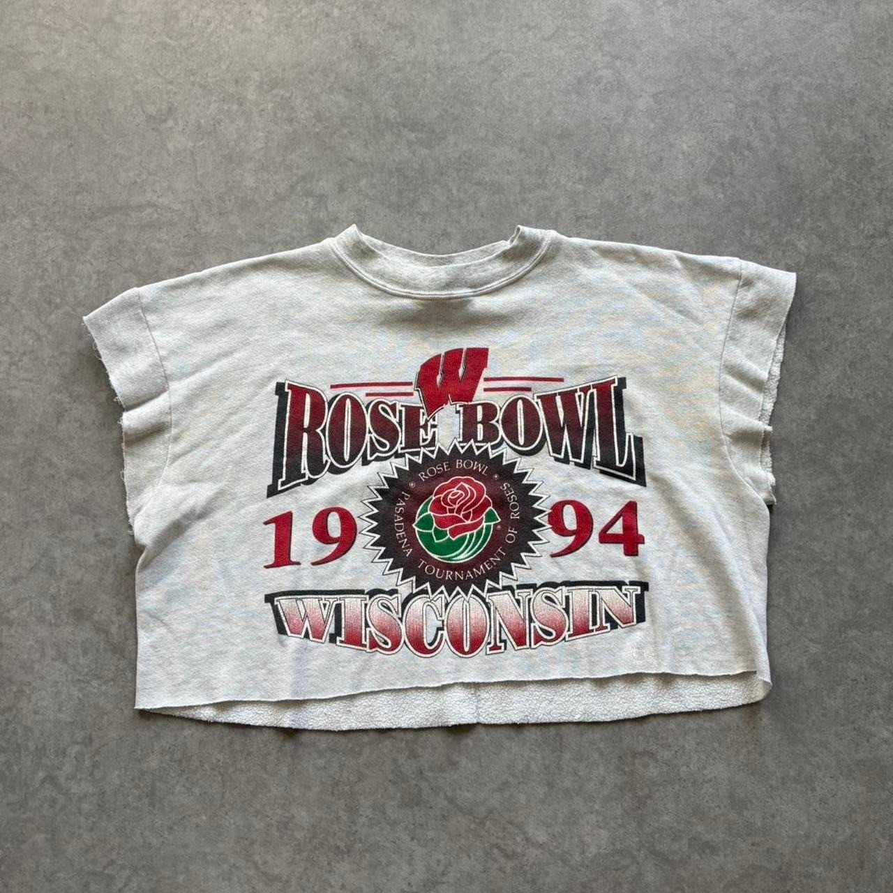 Vintage Mascot Wisconsin Rose Bowl 1994 Cropped Tee Grey XL Sportswear Badgers Vintage Mascot Wisconsin Rose Bowl 1994 Cropped Tee Grey XL Sportswear Badgers