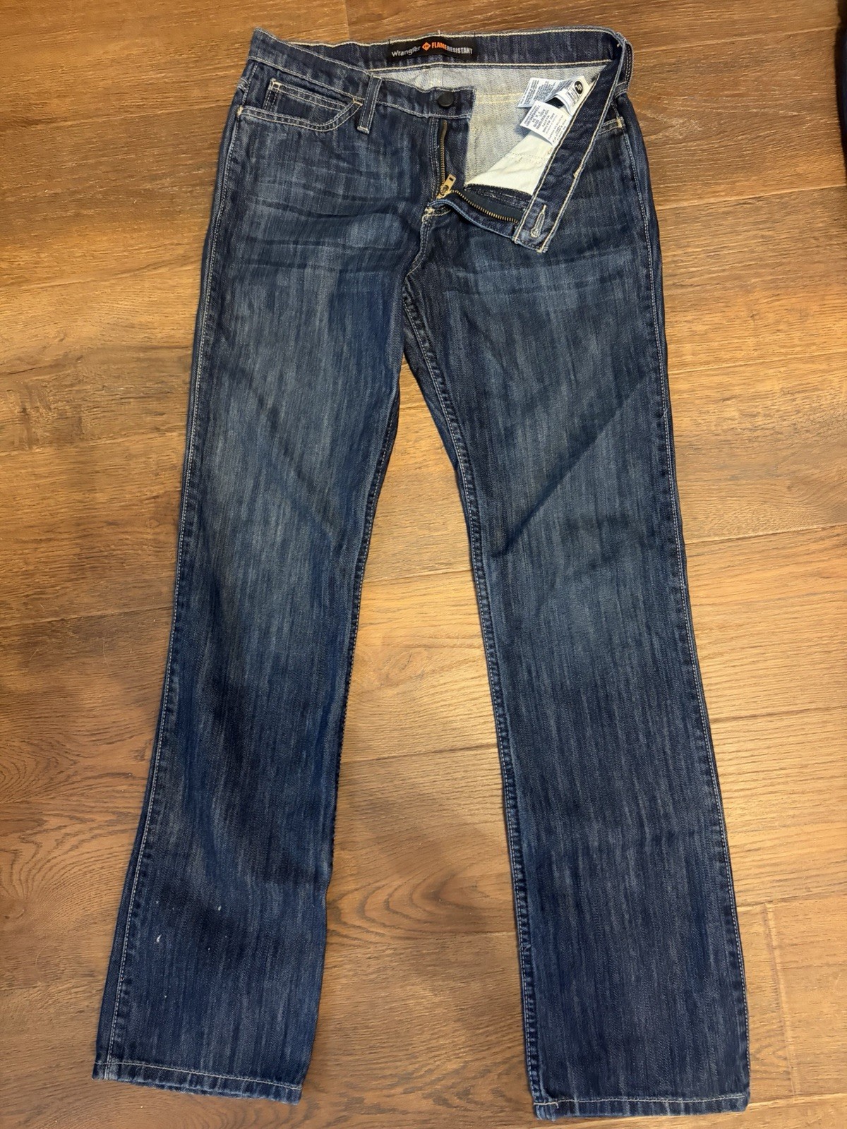 Wrangler Women’s FR Jeans Solid Blue Cotton Denim 7x34, new without tags