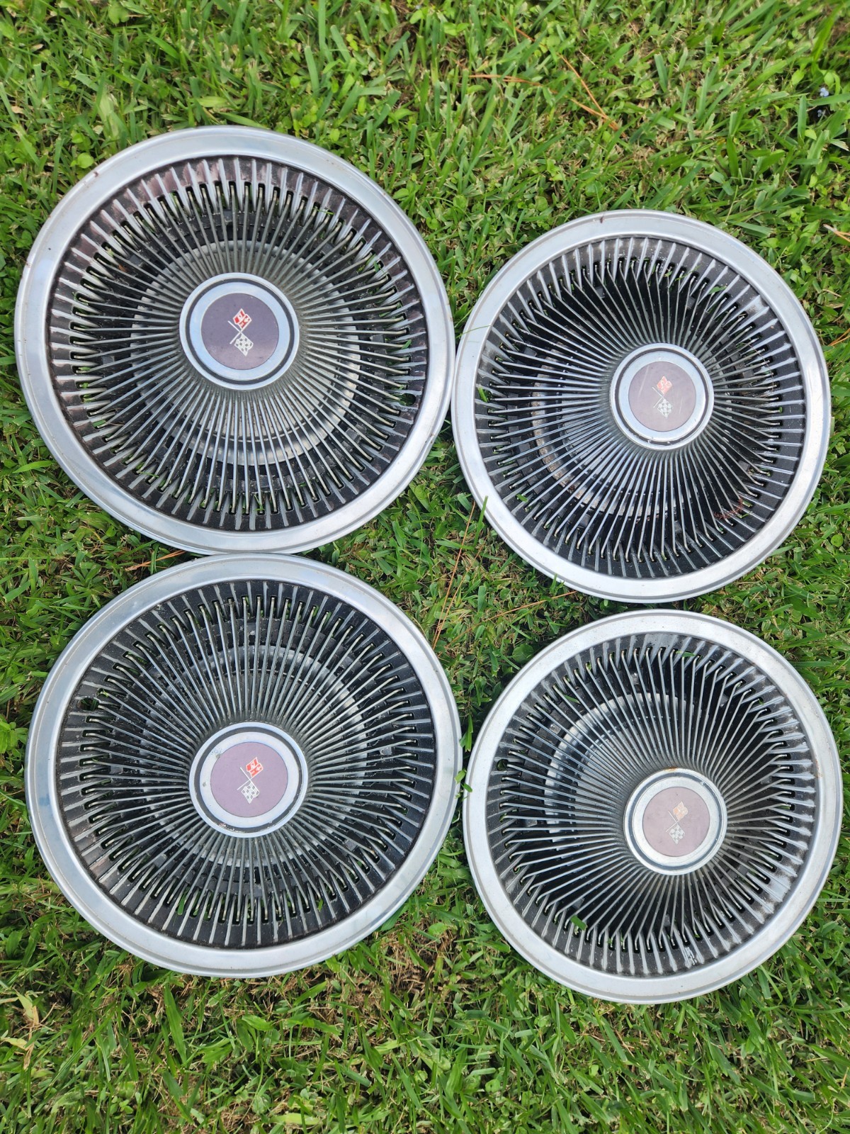 OEM GM 1968-1973 Corvette PO2 Starburst Set 4 Turbine Hubcaps Wheel Covers 15” OEM GM 1968-1973 Corvette PO2 Starburst Set 4 Turbine Hubcaps Wheel Covers 15”