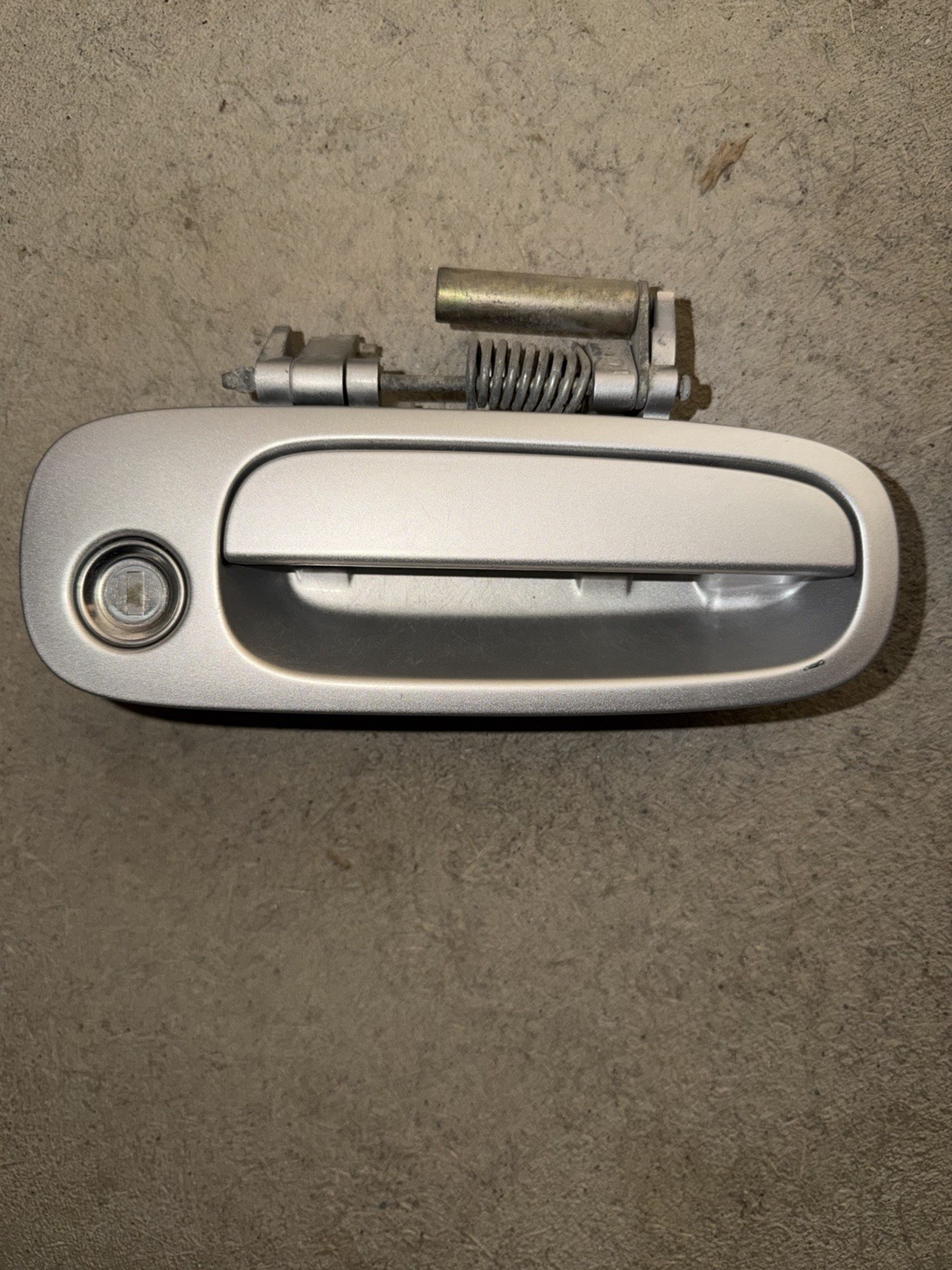 2000-2005 Toyota Celica RH Passenger Side Exterior Door Handle Repaired OEM