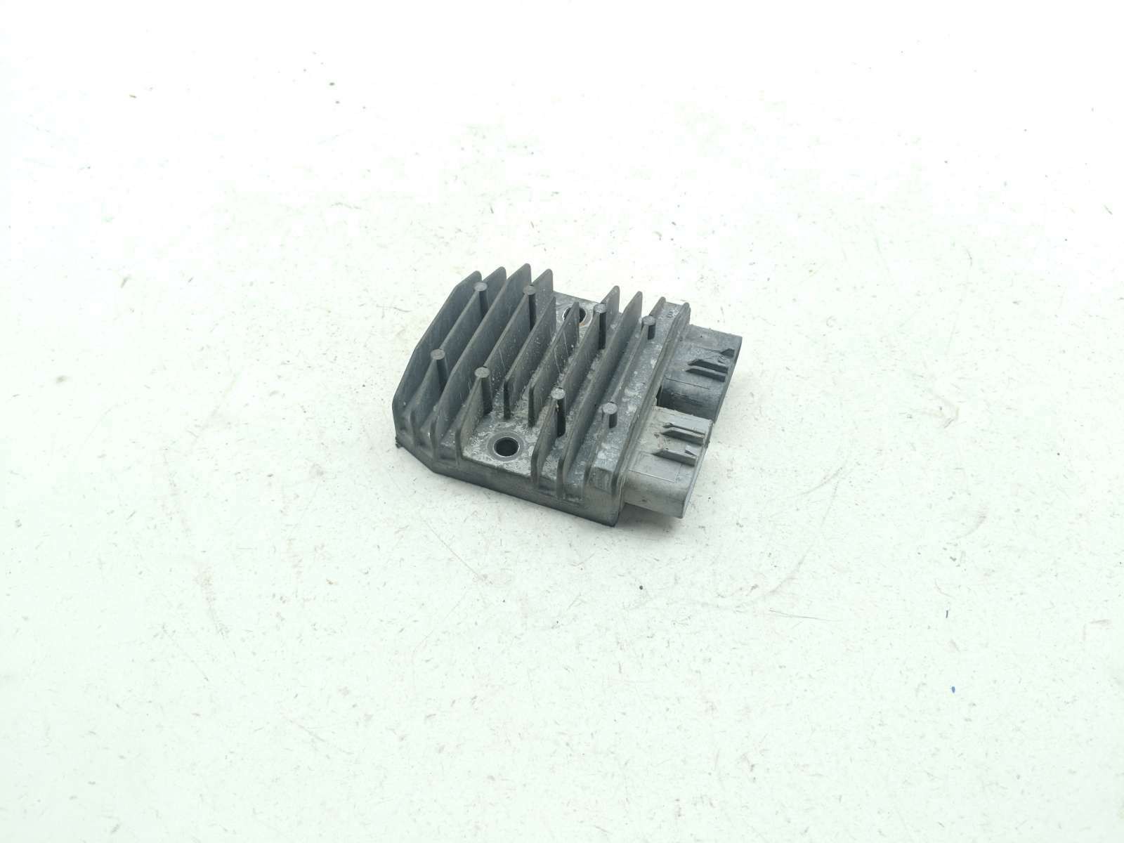 09-17 Yamaha Midnight Star XVS950  Voltage Regulator Rectifier FH012AA