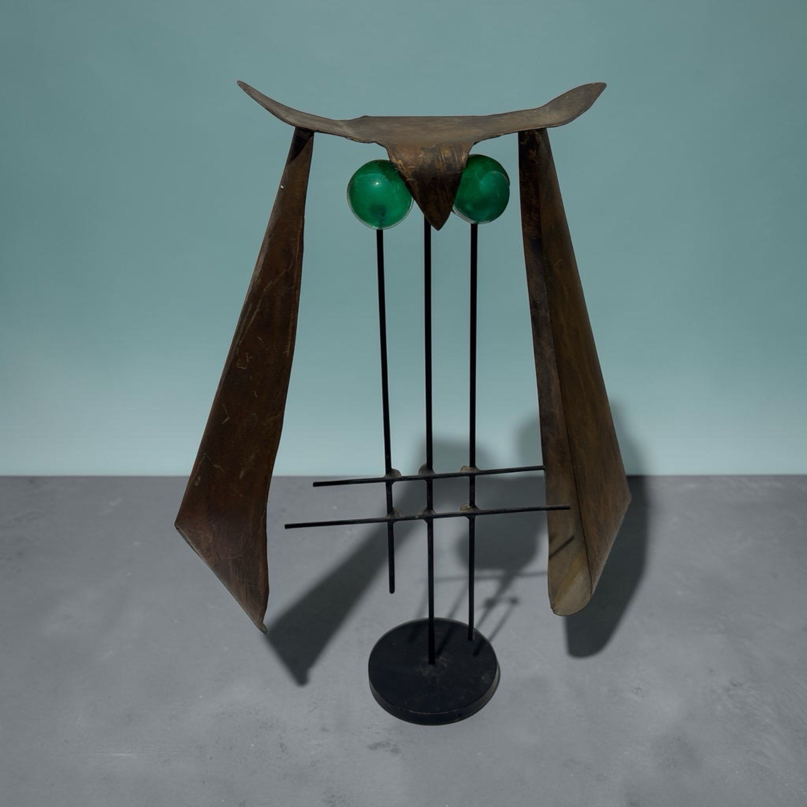 Vintage Metal OWL Mid Century Modern ABSTRACT EXPRESSIONISM ~1970’s. Vintage Metal OWL Mid Century Modern ABSTRACT EXPRESSIONISM ~1970’s.