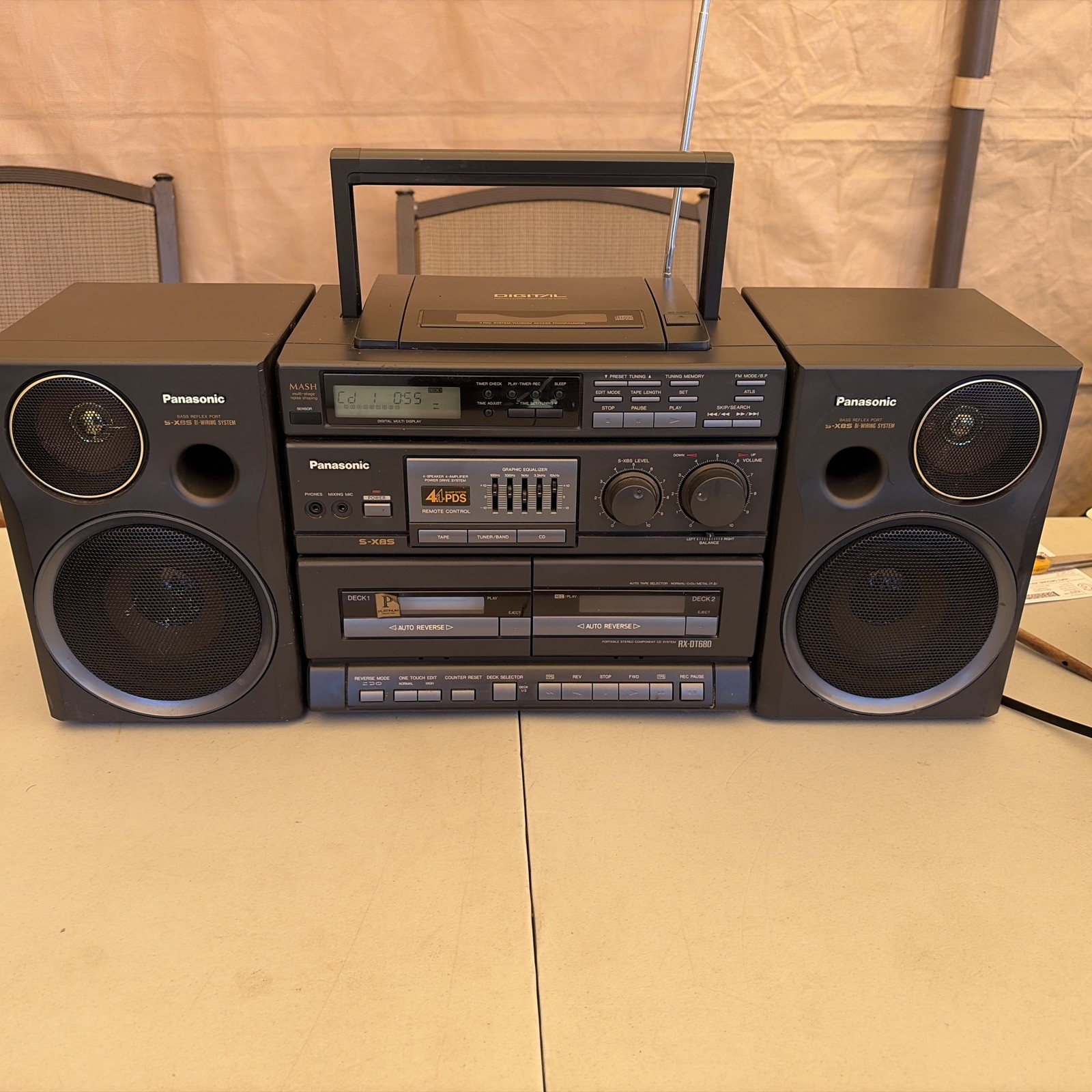 Vintage Panasonic RX-DT680 AM/FM CD Cassette Stereo Boombox - Only AM/FM CD work Vintage Panasonic RX-DT680 AM/FM CD Cassette Stereo Boombox - Only AM/FM CD work