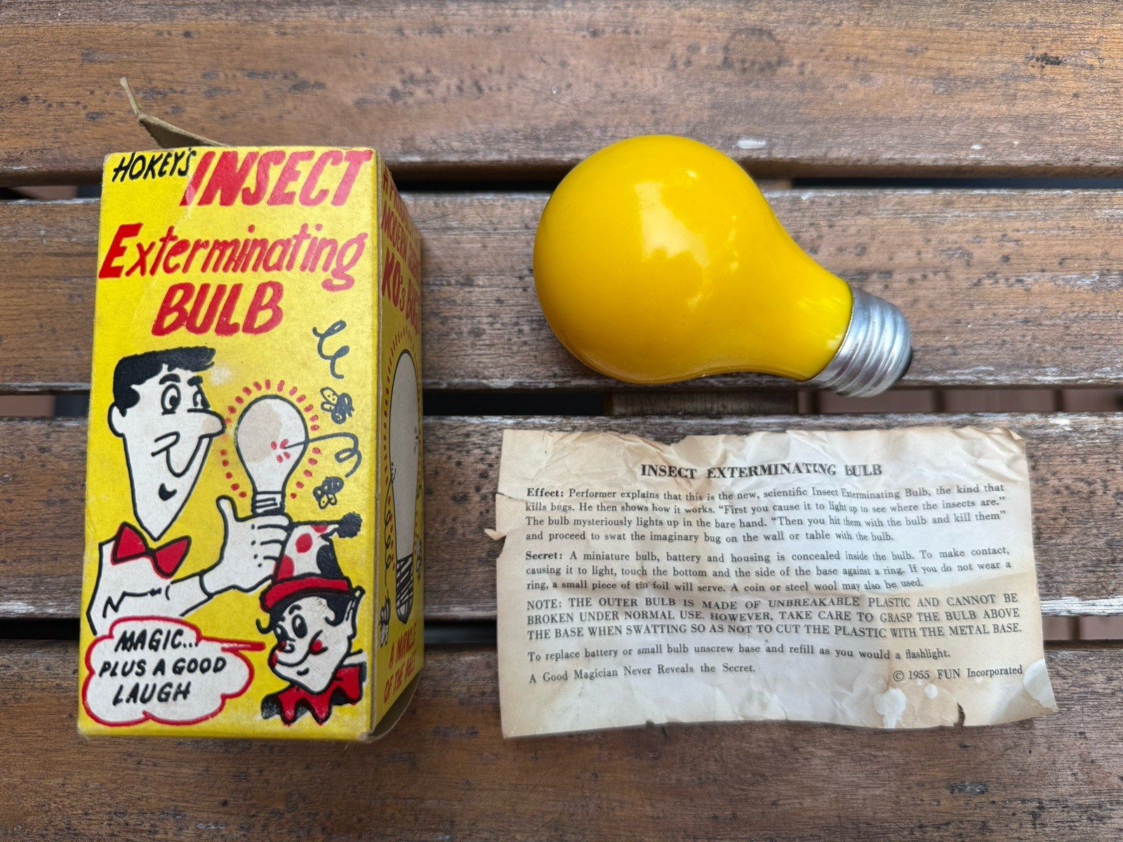 Vintage 1955 Hokey's Insect Exterminating Bulb Magic Trick Complete w Box Joke