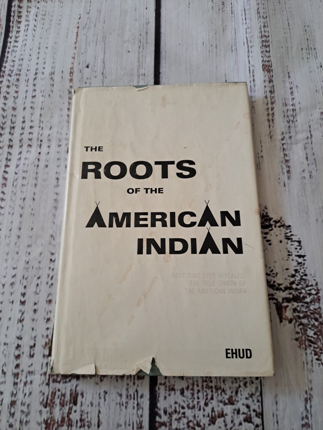 THE TRUE ORIGIN OF THE INDIANS OF THE AMERICAS Signed By Original Translater THE TRUE ORIGIN OF THE INDIANS OF THE AMERICAS Signed By Original Translater