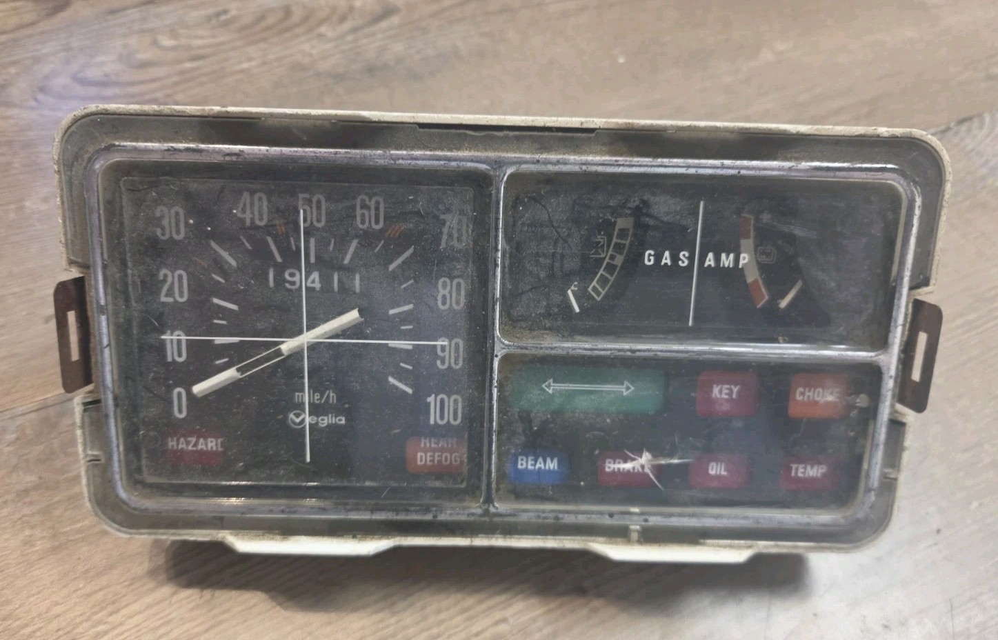 1976 RENAULT R5 100mph SPEEDOMETER INSTRUMENT GAUGE CLUSTER OEM 1976 RENAULT R5 100mph SPEEDOMETER INSTRUMENT GAUGE CLUSTER OEM