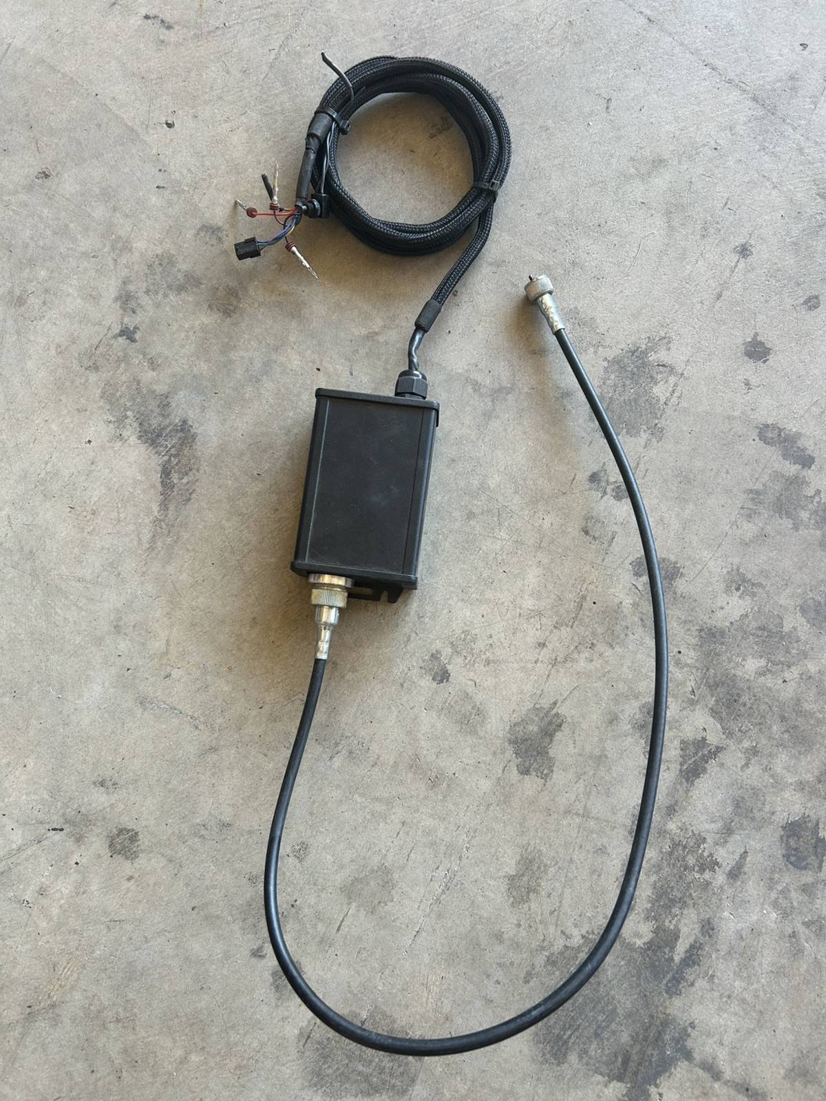 Dakota Digital ECD-200BT-1 Signal to Cable Drive Adaptor, Thread Dakota Digital ECD-200BT-1 Signal to Cable Drive Adaptor, Thread
