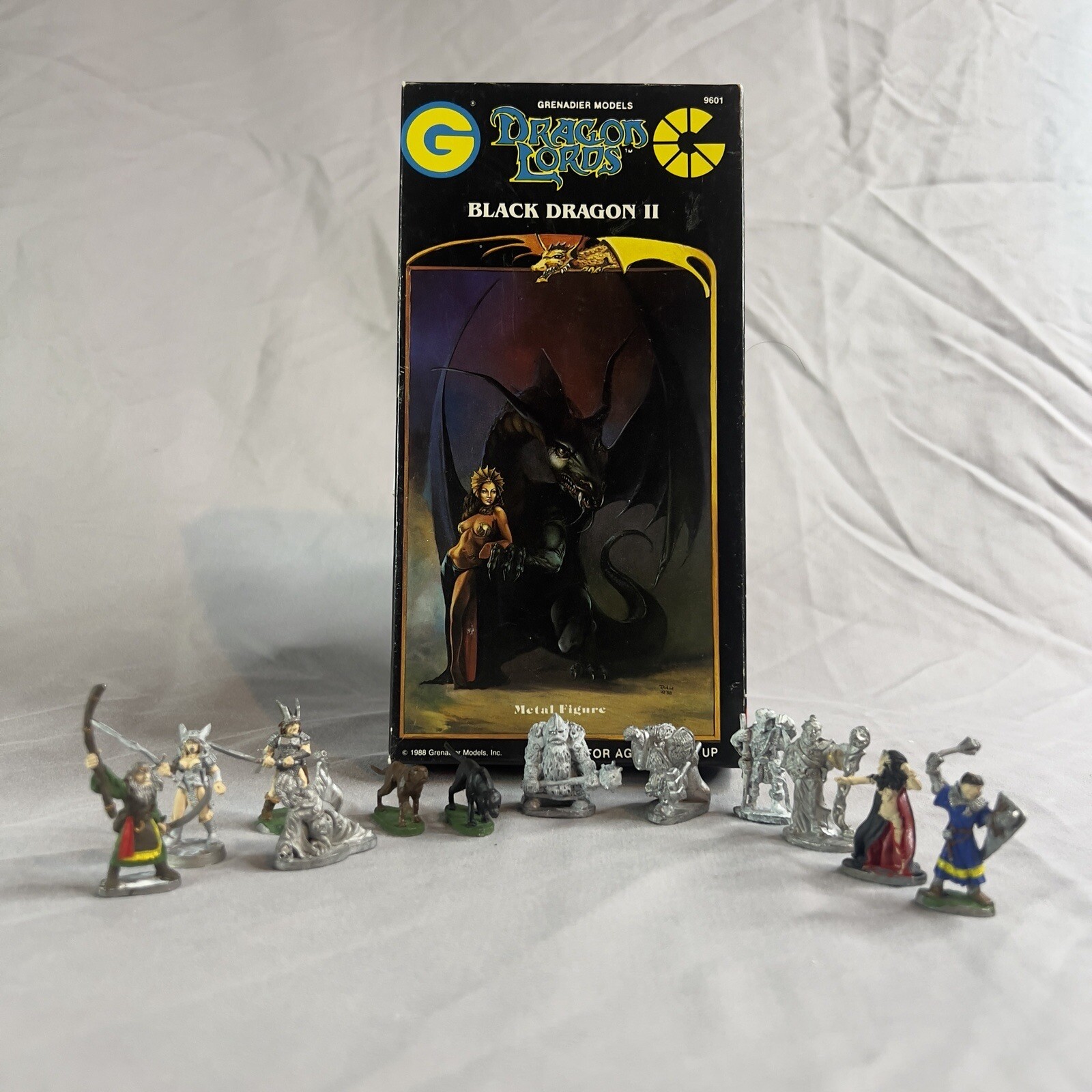 1988 Grenadier Models Dragon Lords Black Dragon II 9601 Box w/ 12 Metal Figures