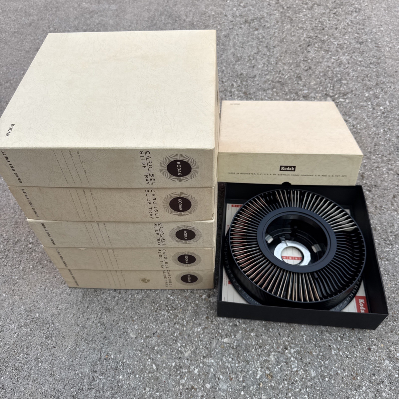 Vintage Kodak Carousel 80 Slide Projector Per Trays Original Box Lot of 6 Vintage Kodak Carousel 80 Slide Projector Per Trays Original Box Lot of 6