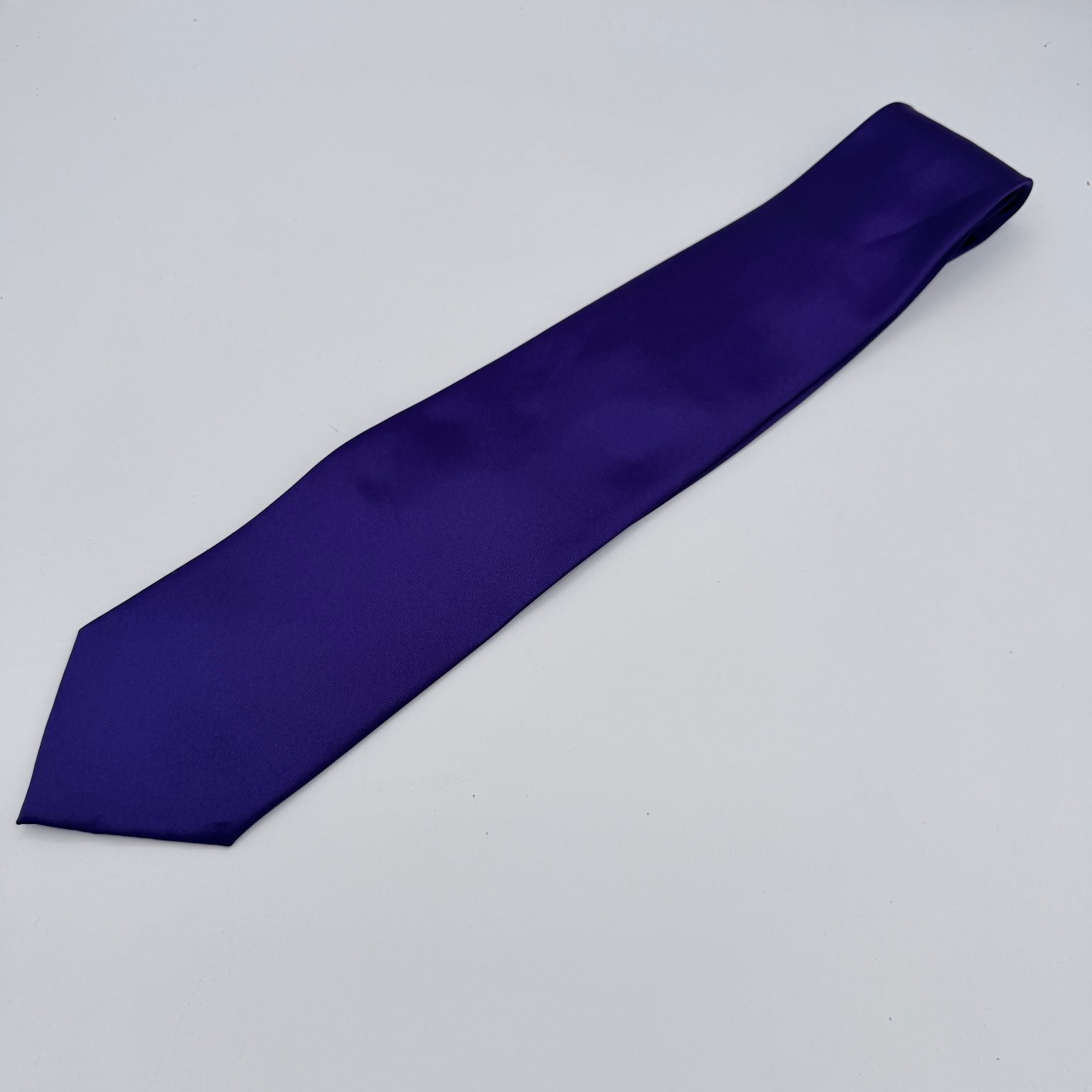 Romario Manzini Purple Microfiber Extra Long Tie 59 in Solid Satin Necktie Romario Manzini Purple Microfiber Extra Long Tie 59 in Solid Satin Necktie