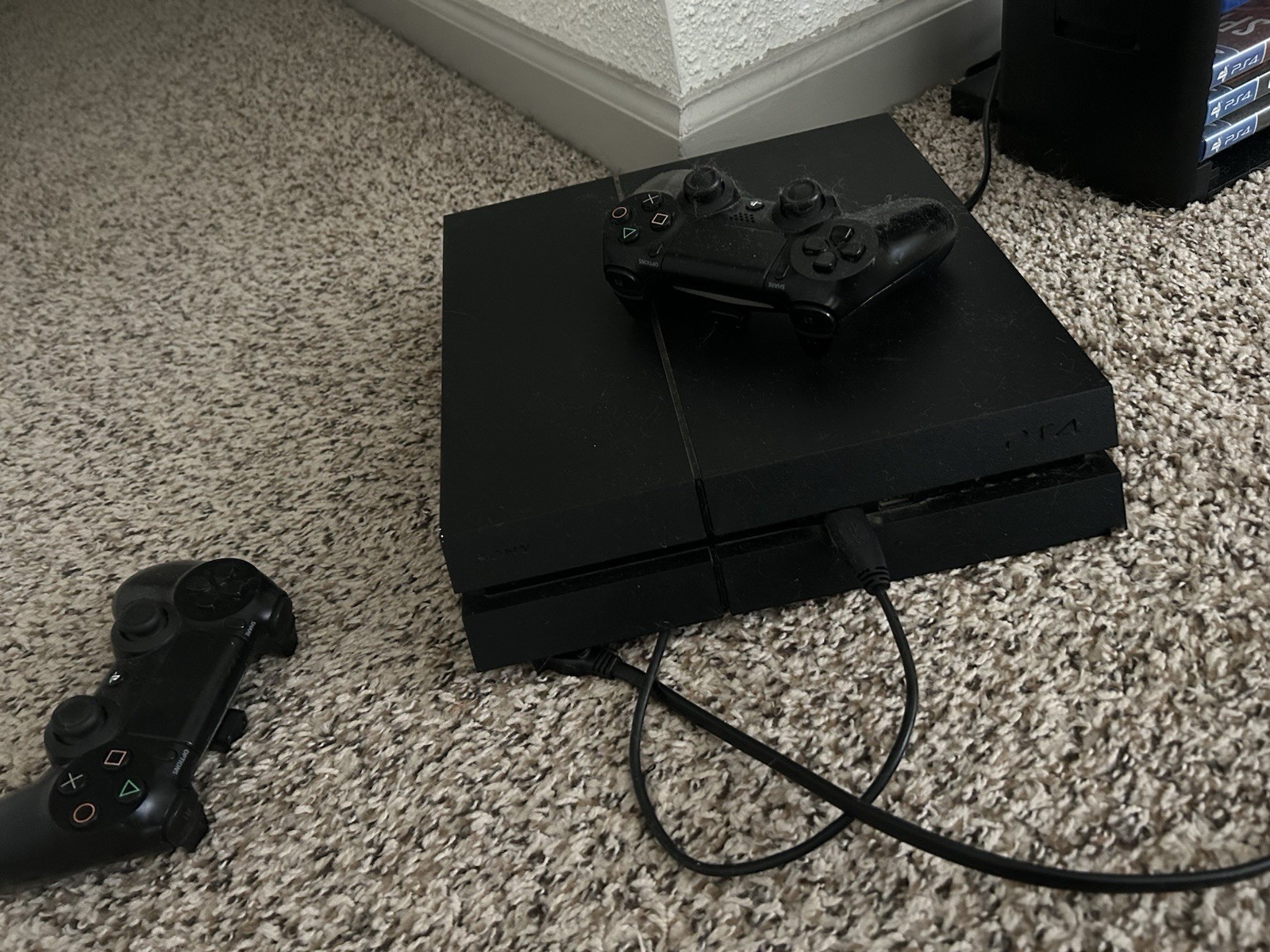 Sony PlayStation 4 Console with 2 Controllers & 4 Games: Spider-Man, COD, Red D… Sony PlayStation 4 Console with 2 Controllers & 4 Games: Spider-Man, COD, Red D…