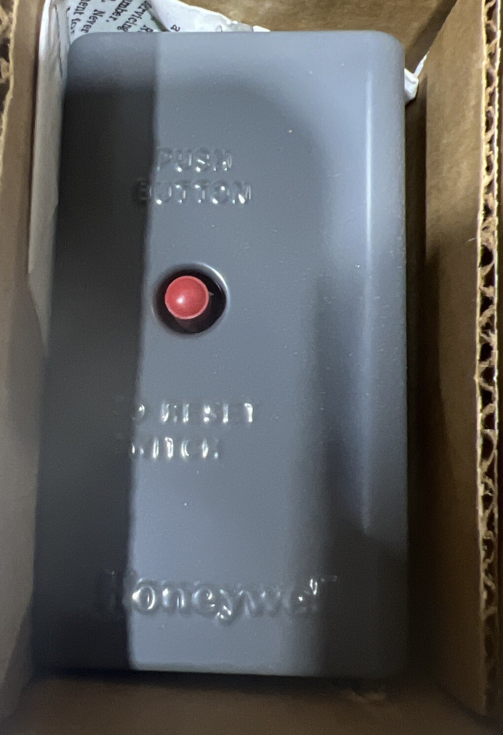 Honeywell L4029E 1227, Limit Control w/ manual reset, 125 F, L4029E1227 Nos Honeywell L4029E 1227, Limit Control w/ manual reset, 125 F, L4029E1227 Nos
