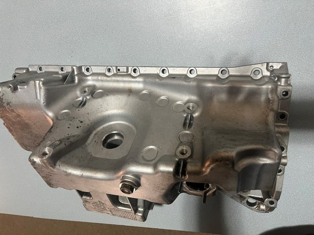 2014-2019 BMW xDrive X5/X6 N55 Engine Oil Pan 1137635651 (7635651)