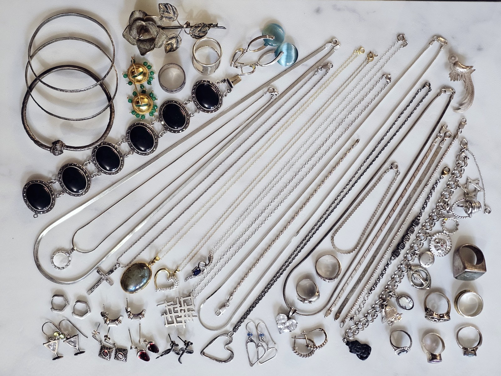 Beautiful Sterling Silver Jewelry Lot 341 Grams. Wearable Jewlery Lot. Beautiful Sterling Silver Jewelry Lot 341 Grams. Wearable Jewlery Lot.
