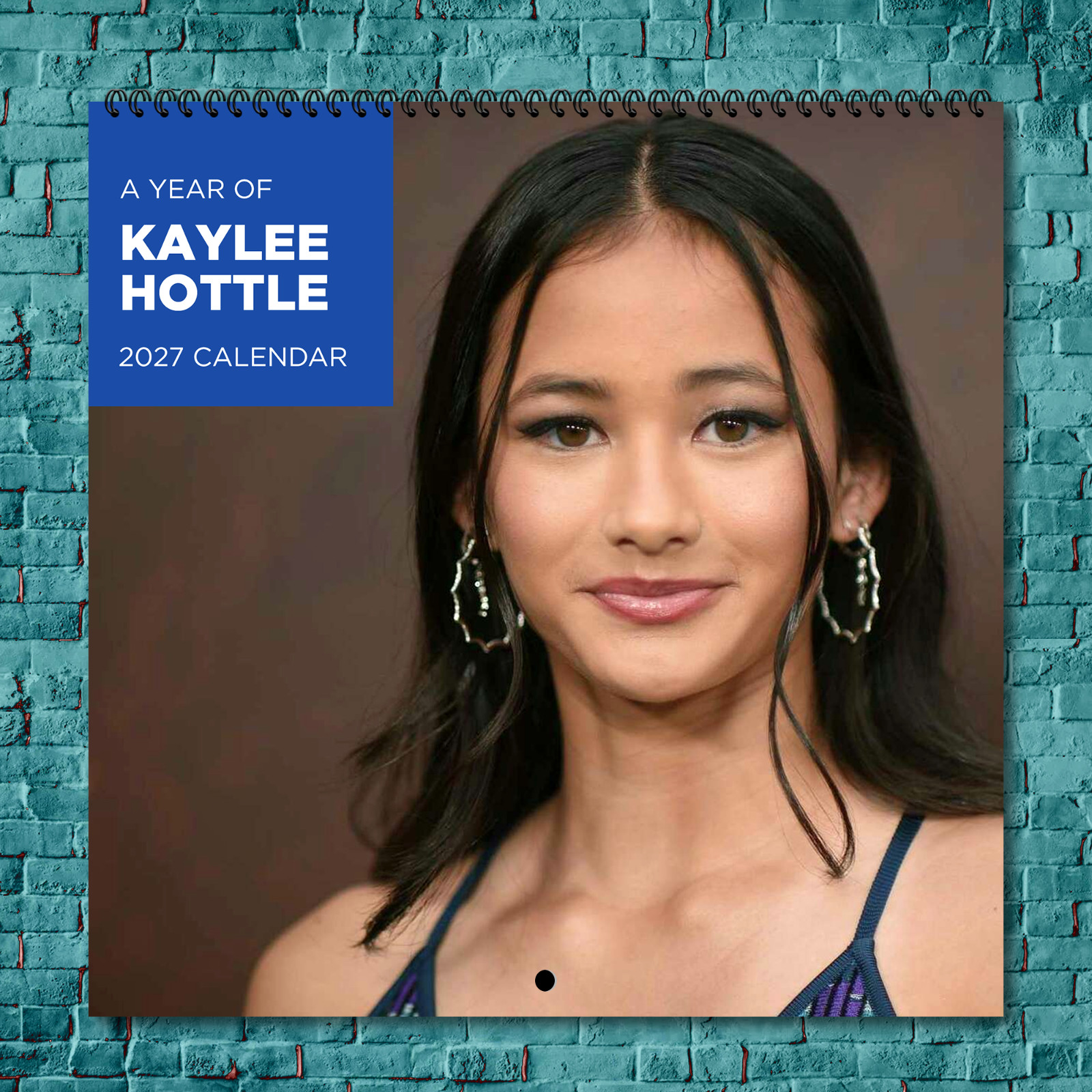 Kaylee Hottle 2027 Wall Calendar 12 Month Celebrity Photo Fan