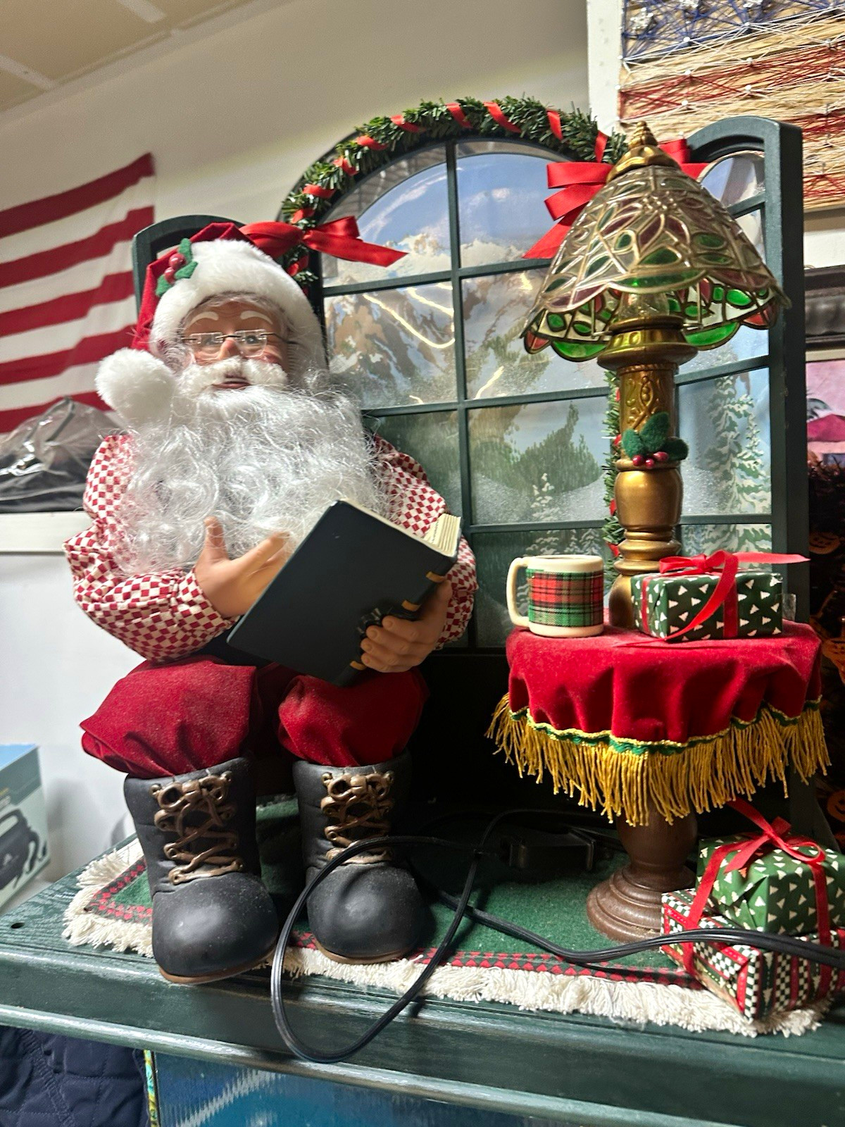 Santa Claus Freestanding Figurine w/ Table Lamp & Gift Boxes Christmas Decor Santa Claus Freestanding Figurine w/ Table Lamp & Gift Boxes Christmas Decor