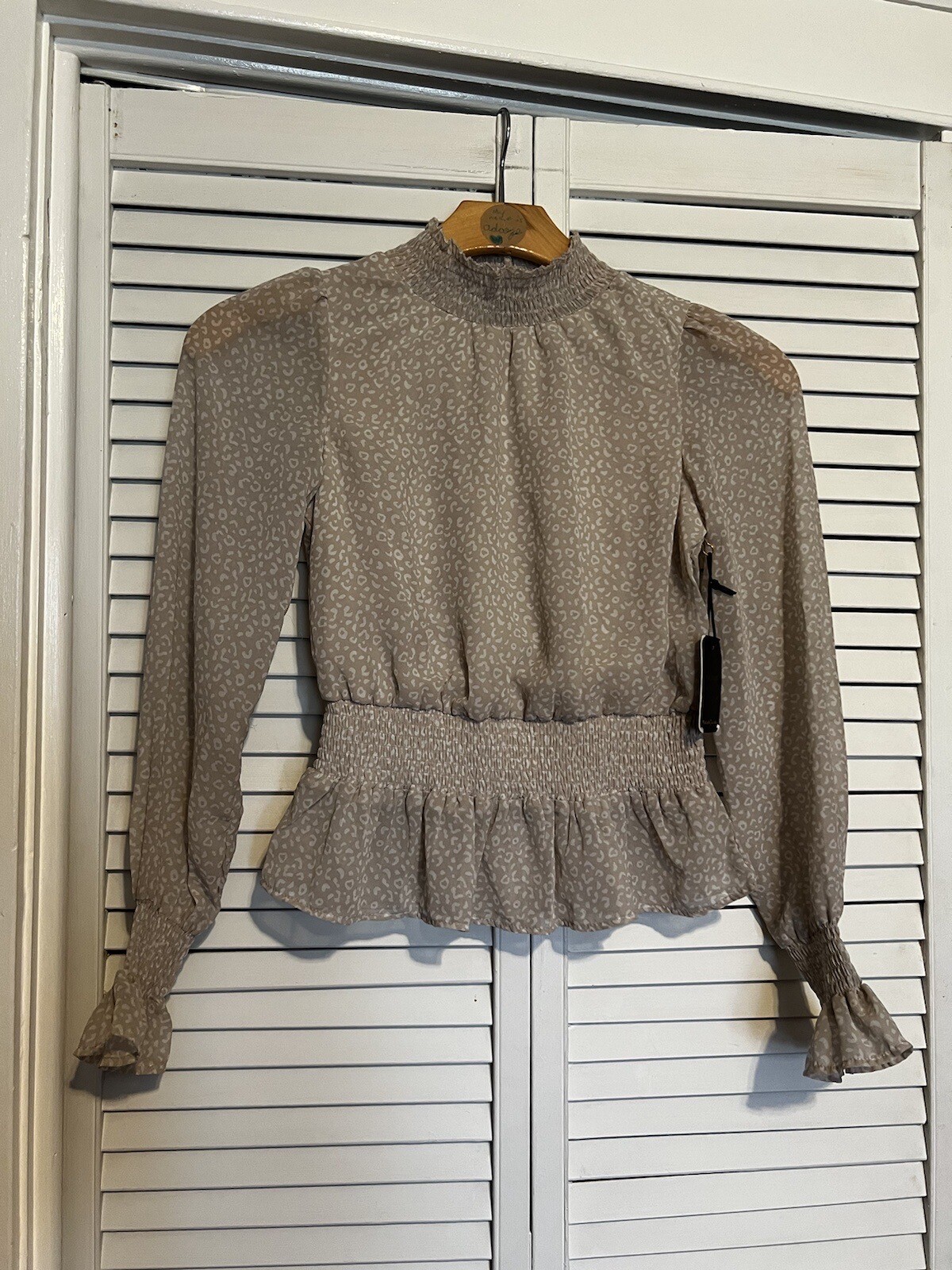 JAPNA Women’s Size Small S Blouse shirt top NEW Long Sleeve Smock Neck