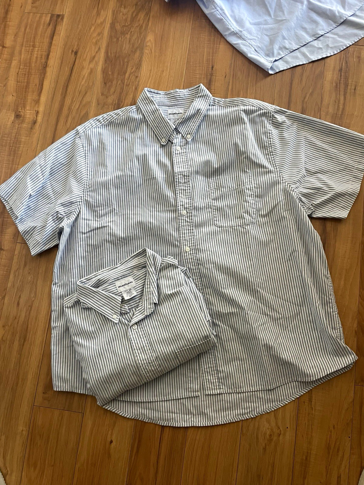 Lot of 2- WearGuard Men\'s 2XL Blue/White Striped Woven Short Sleeve Button Up