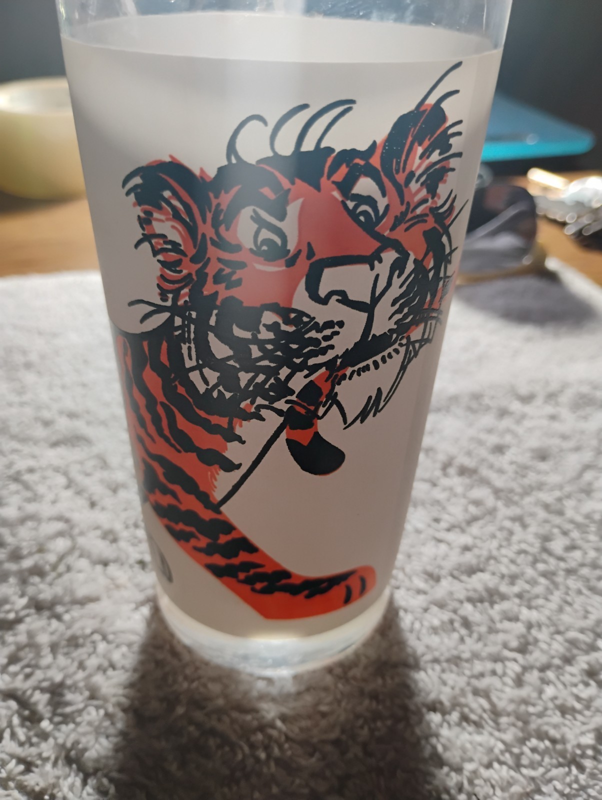 Vintage MCM Esso Put a Tiger in Your Tank Glass Tumbler Advertising Frosted 5.5
