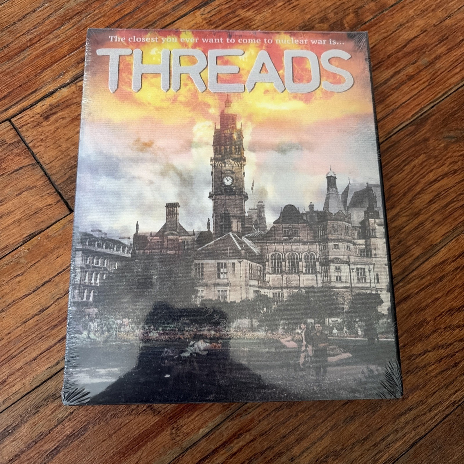 Threads (Blu-ray, 1984) - Severin Films - w/ oop lenticular slipcover Threads (Blu-ray, 1984) - Severin Films - w/ oop lenticular slipcover
