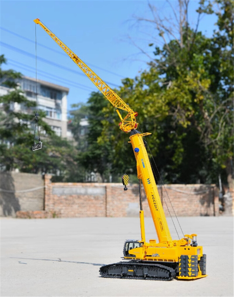 for XCMG XGC220T Telescopic Crawler Crane 1/50 Truck Model