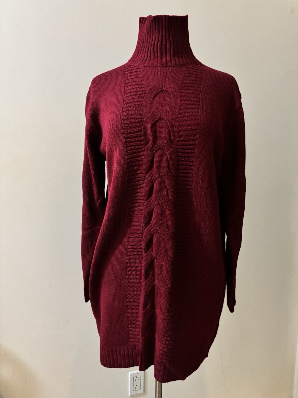 SHEIN Women’s Burgundy Cable-Knit Turtleneck Pullover Sweater Long Sleeve M
