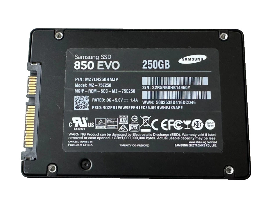 Samsung 850 EVO 250GB SATA III 2.5\ Samsung 850 EVO 250GB SATA III 2.5\