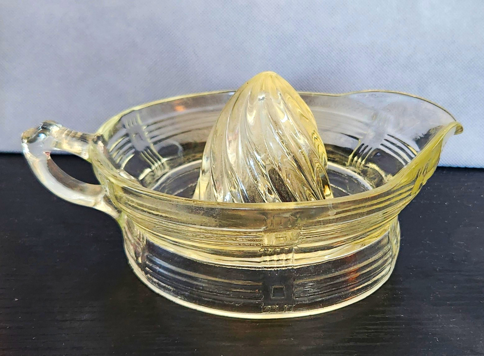 Vintage Hazel Atlas CrissCross Clear Depression Glass Citrus Juicer Reamer 1930s