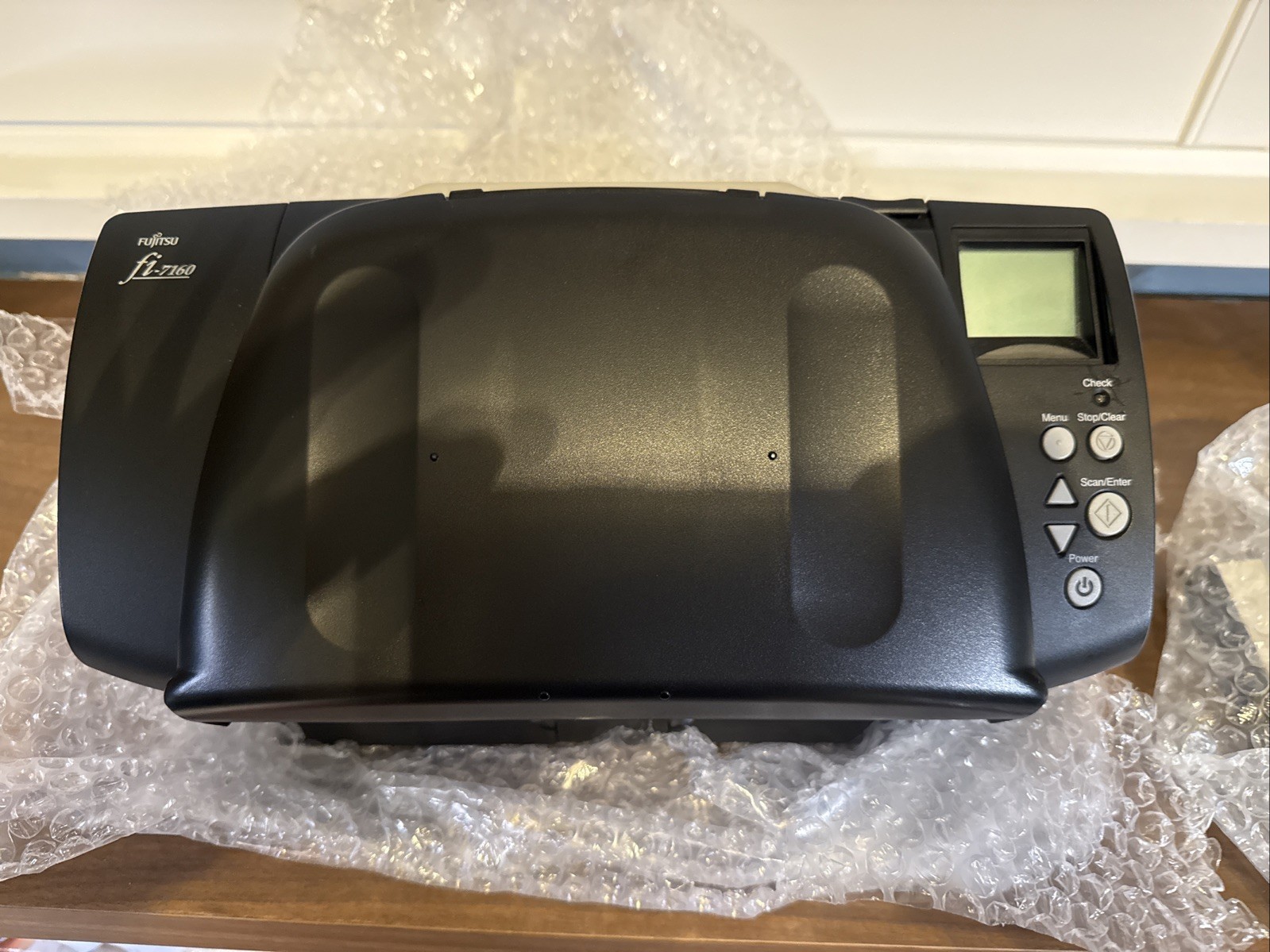 Fujitsu fi-7160 High-Speed Duplex Color Document Scanner USB 3.0 w/ Power Fujitsu fi-7160 High-Speed Duplex Color Document Scanner USB 3.0 w/ Power