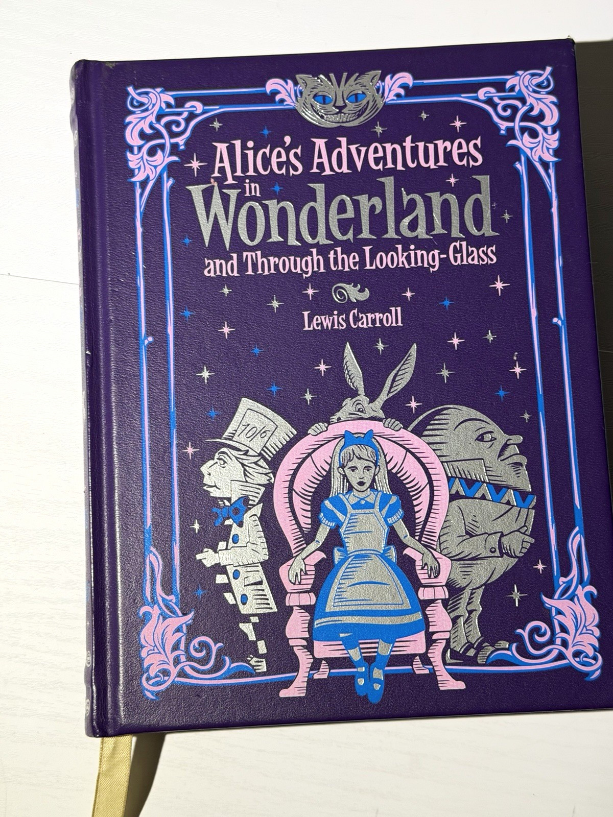 Lewis Carroll Alice\'s Adventures in Wonderland & Looking-Glass HC Illus