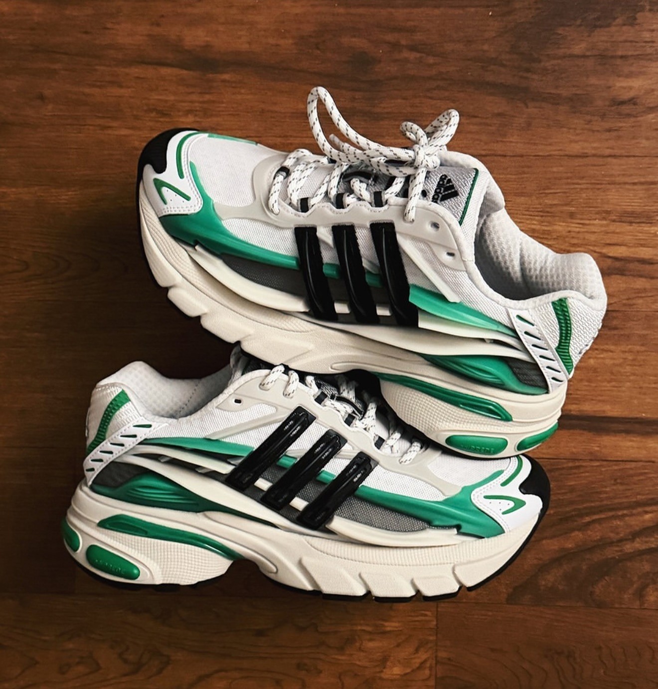 Pharrell x Adistar Jellyfish “Real Green” JP9260 Men\'s Size US 6 - 11