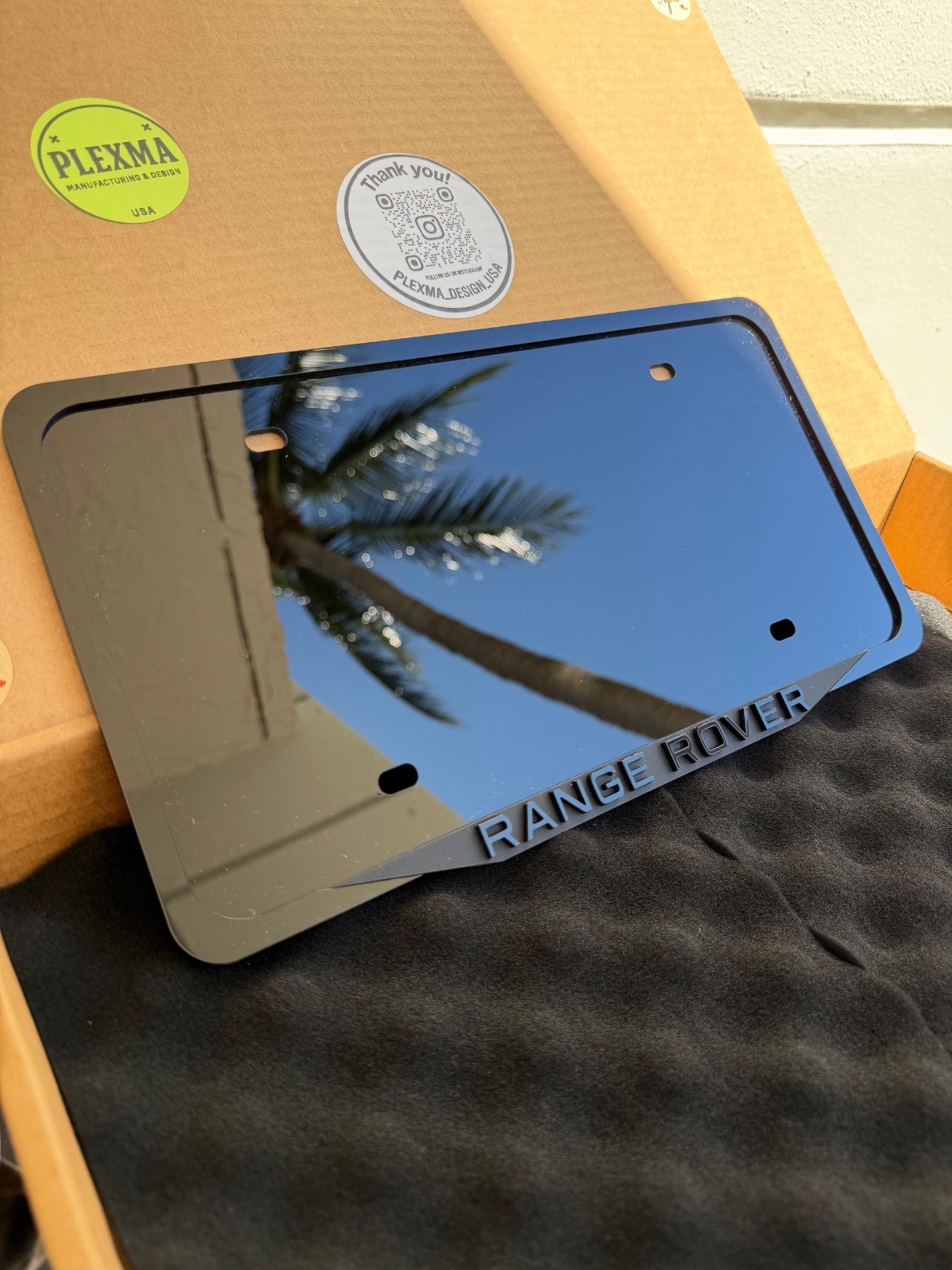 3D LUXURY license plate frame