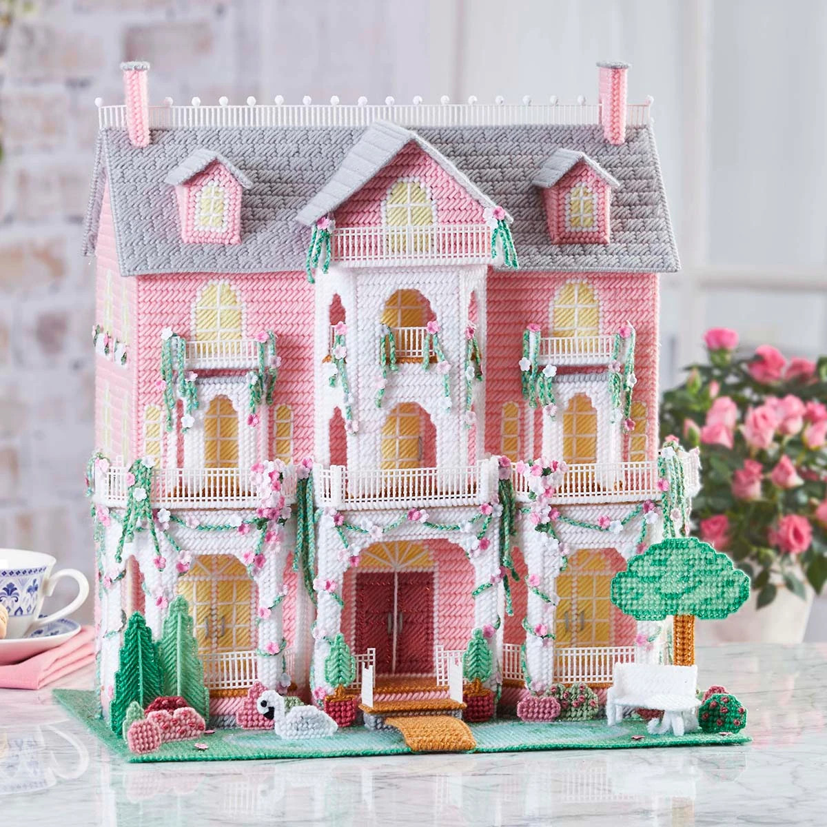 🔥🚚Free Ship🔥 Herrschners Rosehaven Estate Plastic Canvas Kit