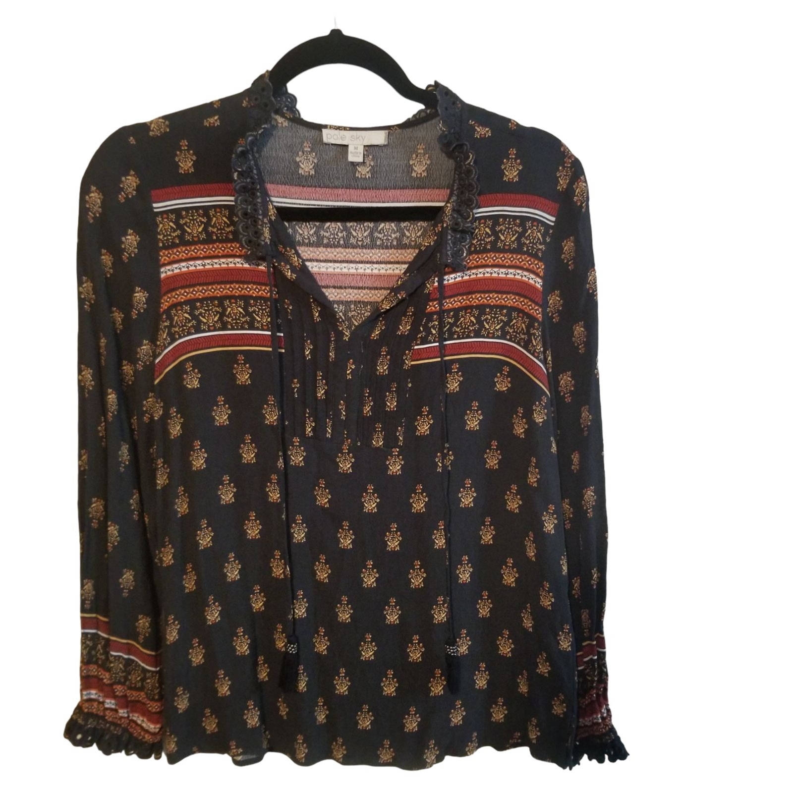 Pale Sky Womens Sz M Green Geometric Long Sleeve Blouse