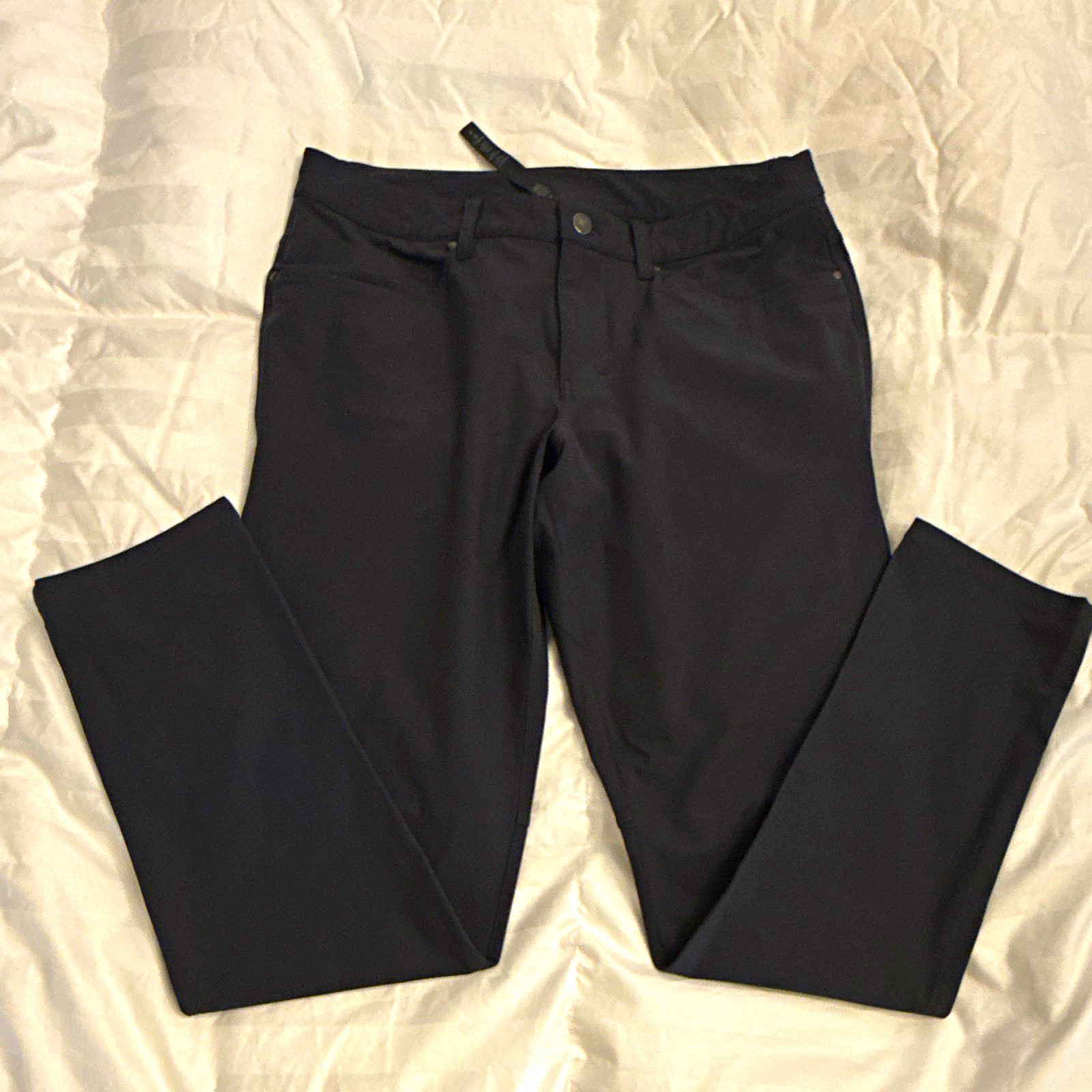 Lululemon Men’s Casual Pants Slim Fit Flat Front Tapered Stretch Black 31\