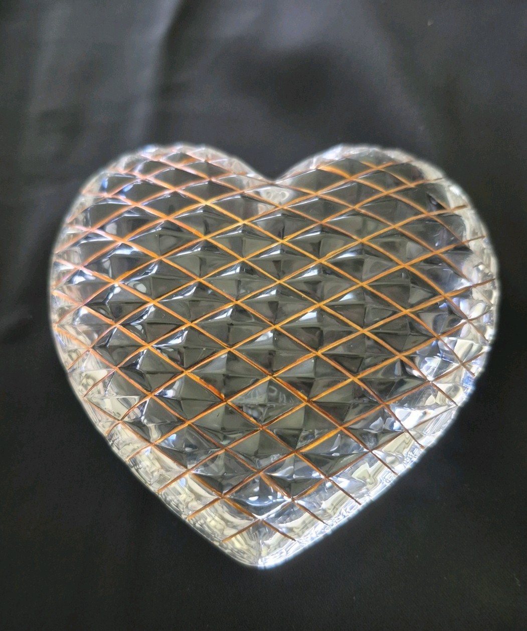 Rare Authentic Hermès Saint-Louis Crystal Quilted Heart Paperweight – 24K Gold 