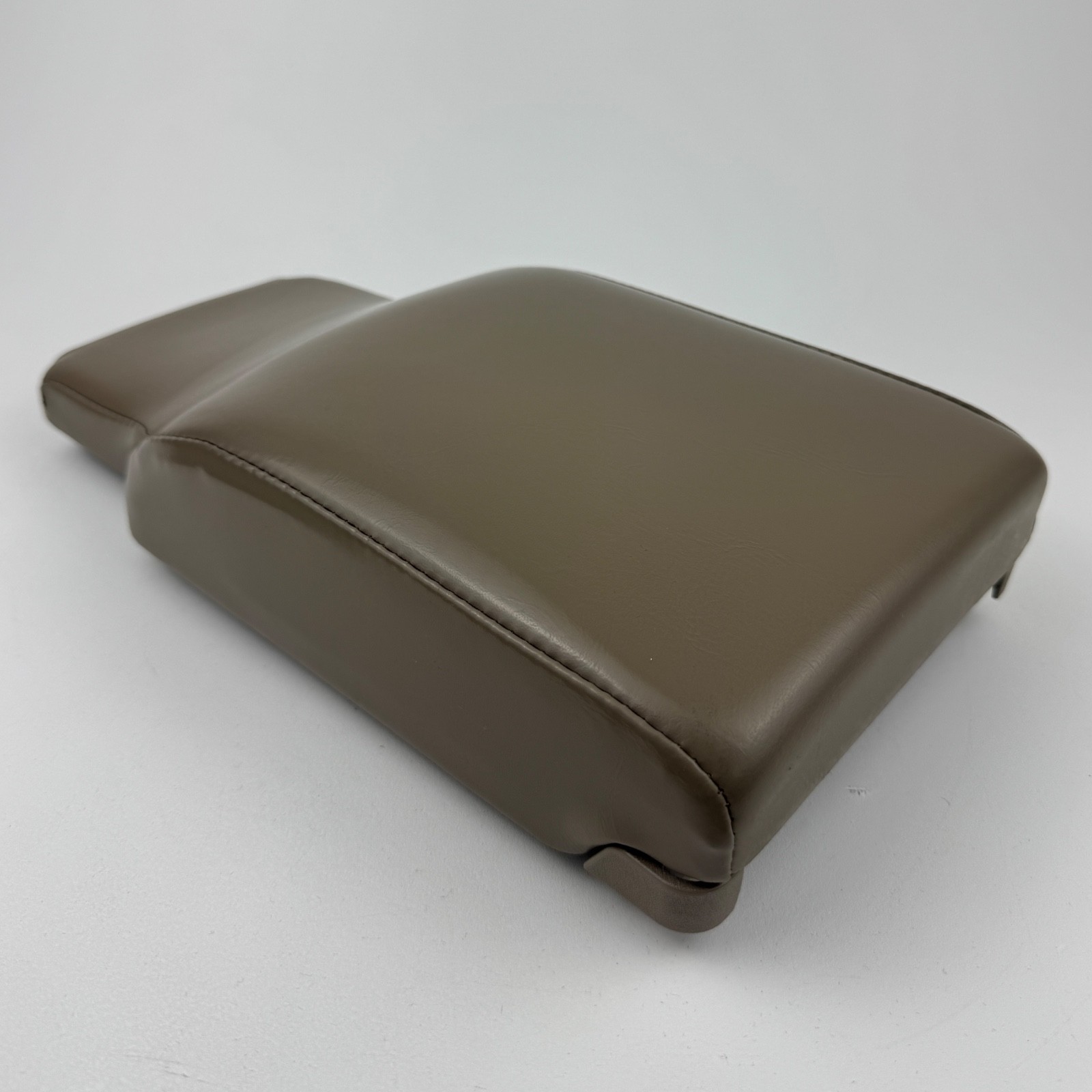 2000-2005 Buick LeSabre Center Console Lid Armrest Beige Tan Leather OEM 13.5
