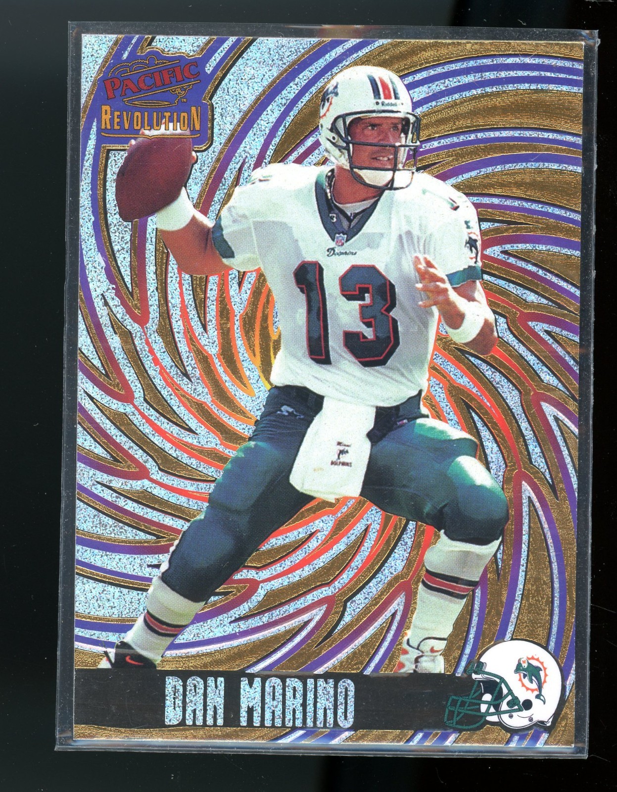 1998 Pacific Revolution Dan Marino #75 Miami Dolphins HOF GOAT QB 1998 Pacific Revolution Dan Marino #75 Miami Dolphins HOF GOAT QB