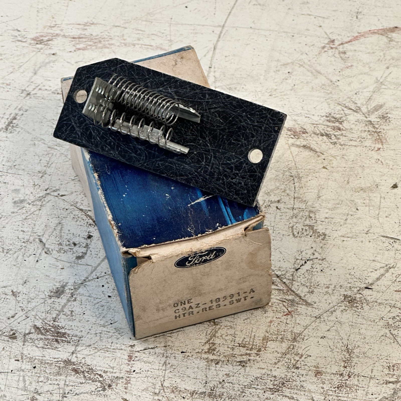 New 1969-72 Custom Galaxie 500 XL Monterey Marquis HEATER BLOWER RESISTOR OEM New 1969-72 Custom Galaxie 500 XL Monterey Marquis HEATER BLOWER RESISTOR OEM