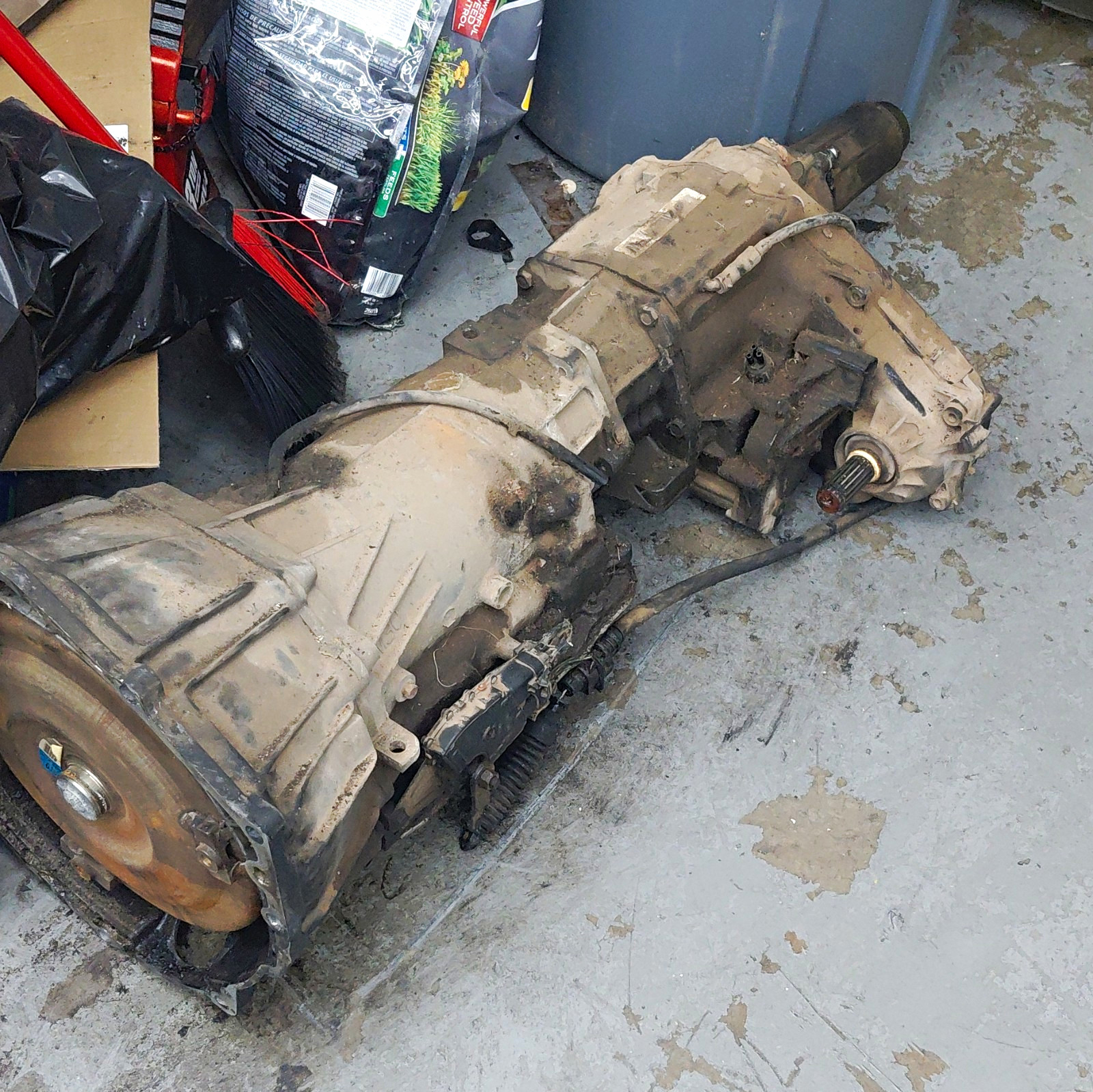  4l60e Transmission and Transfer Case