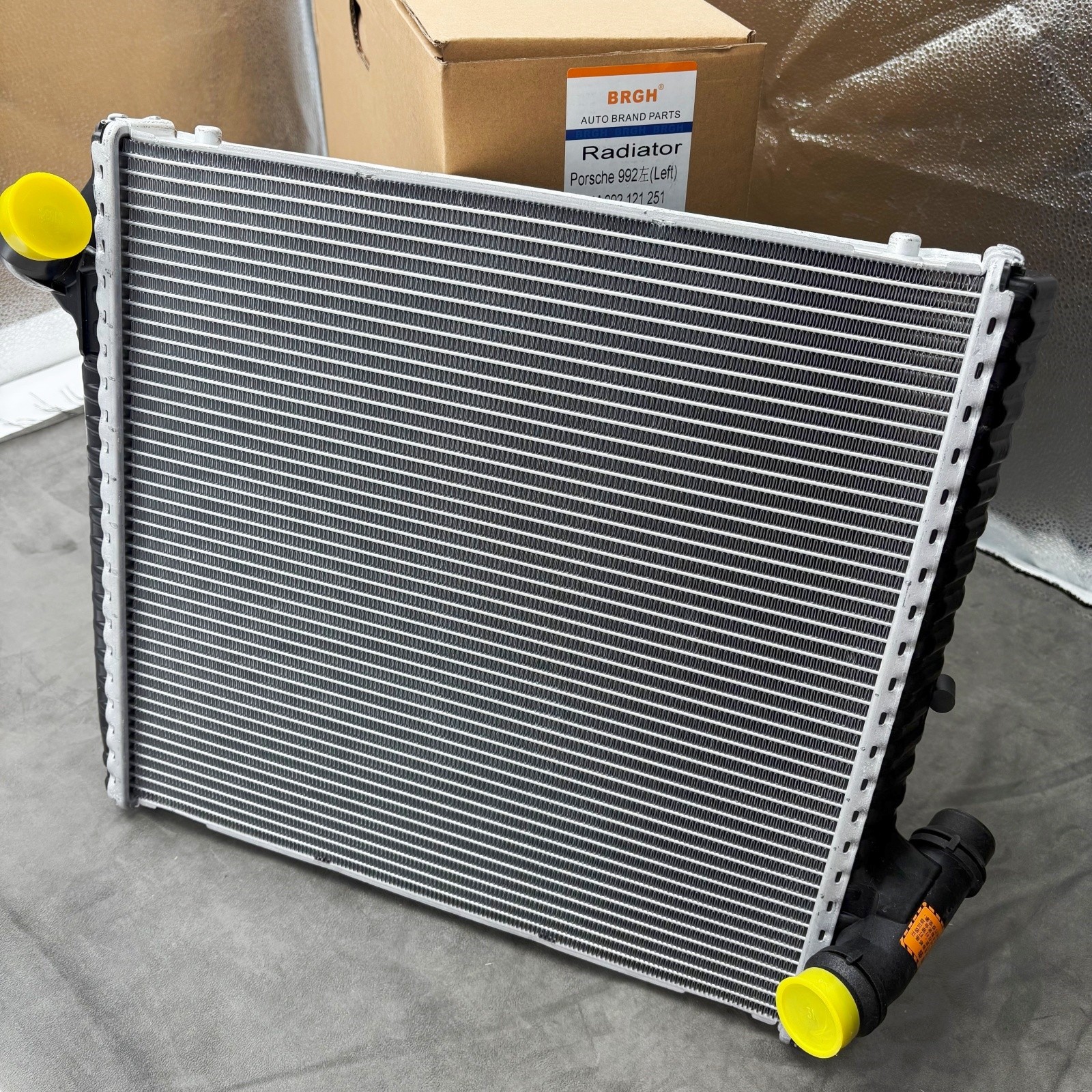 New Left Coolant Radiator For PORSCHE 911 992 Carrera Axiliary 992121251 