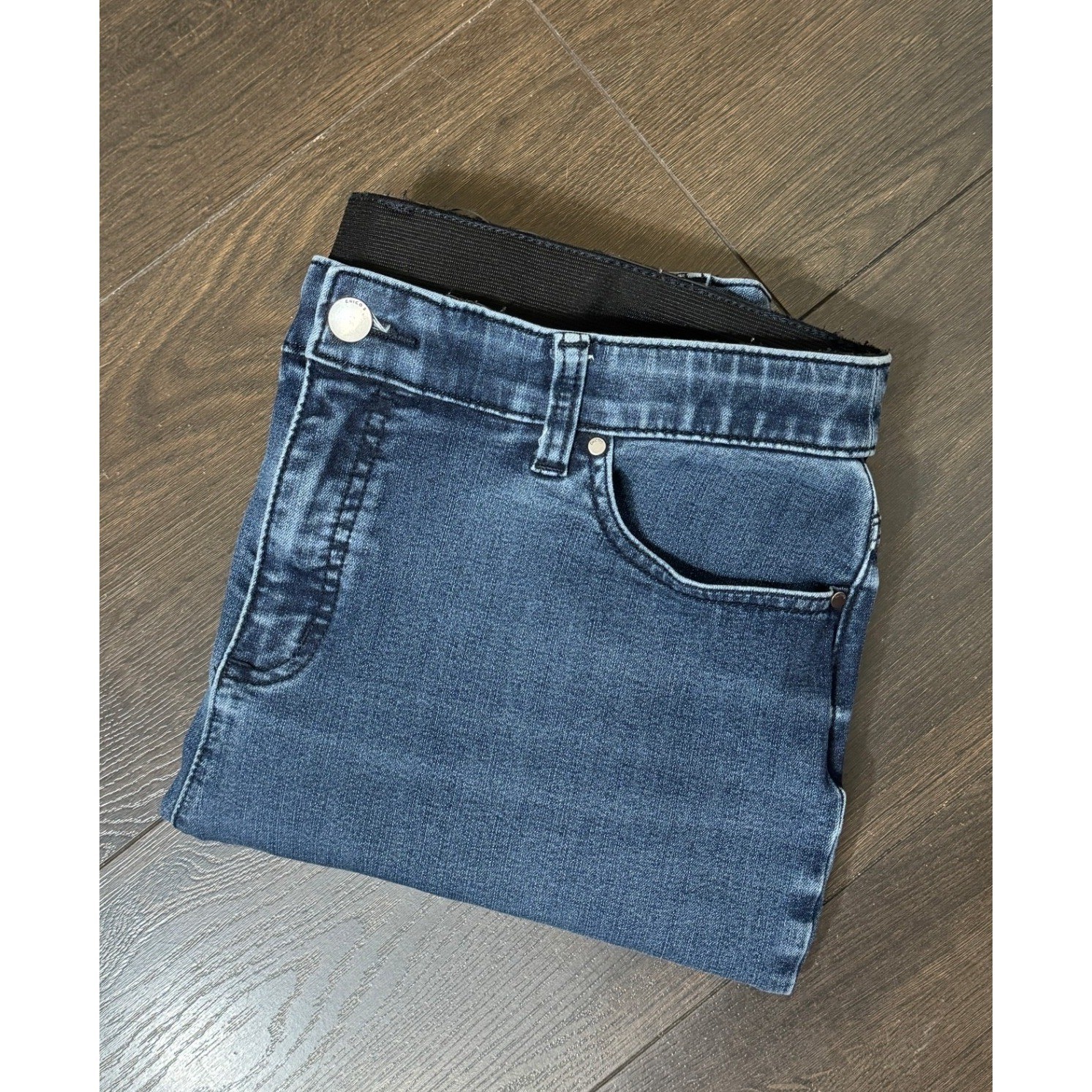 Chicos Fabulously Slimming Straight Leg Jeans Dark Wash Blue Size 1.5 Short 10