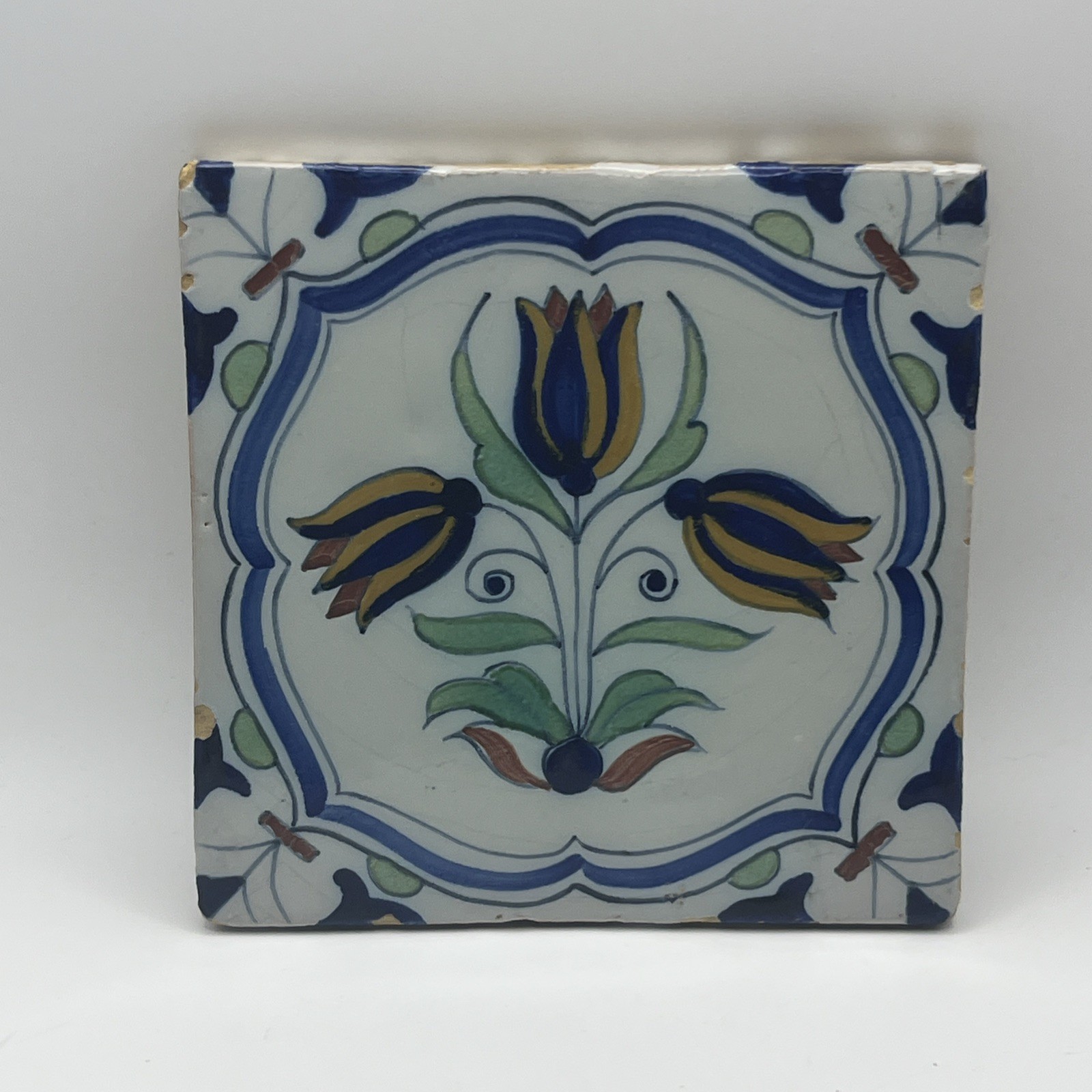 Antique 17thC Dutch Delft Tile Polychrome Three Tulips Akkoladen Framing Rare Antique 17thC Dutch Delft Tile Polychrome Three Tulips Akkoladen Framing Rare
