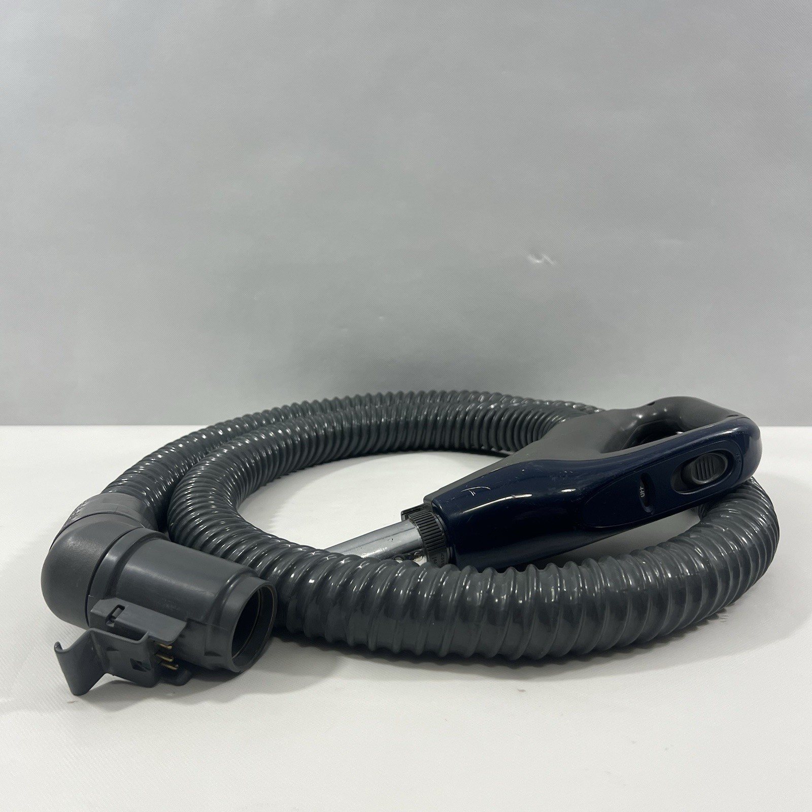 Kenmore Canister Vacuum Hose 3 Prong 2 Hole Model 116 Whispertone Progressive Kenmore Canister Vacuum Hose 3 Prong 2 Hole Model 116 Whispertone Progressive