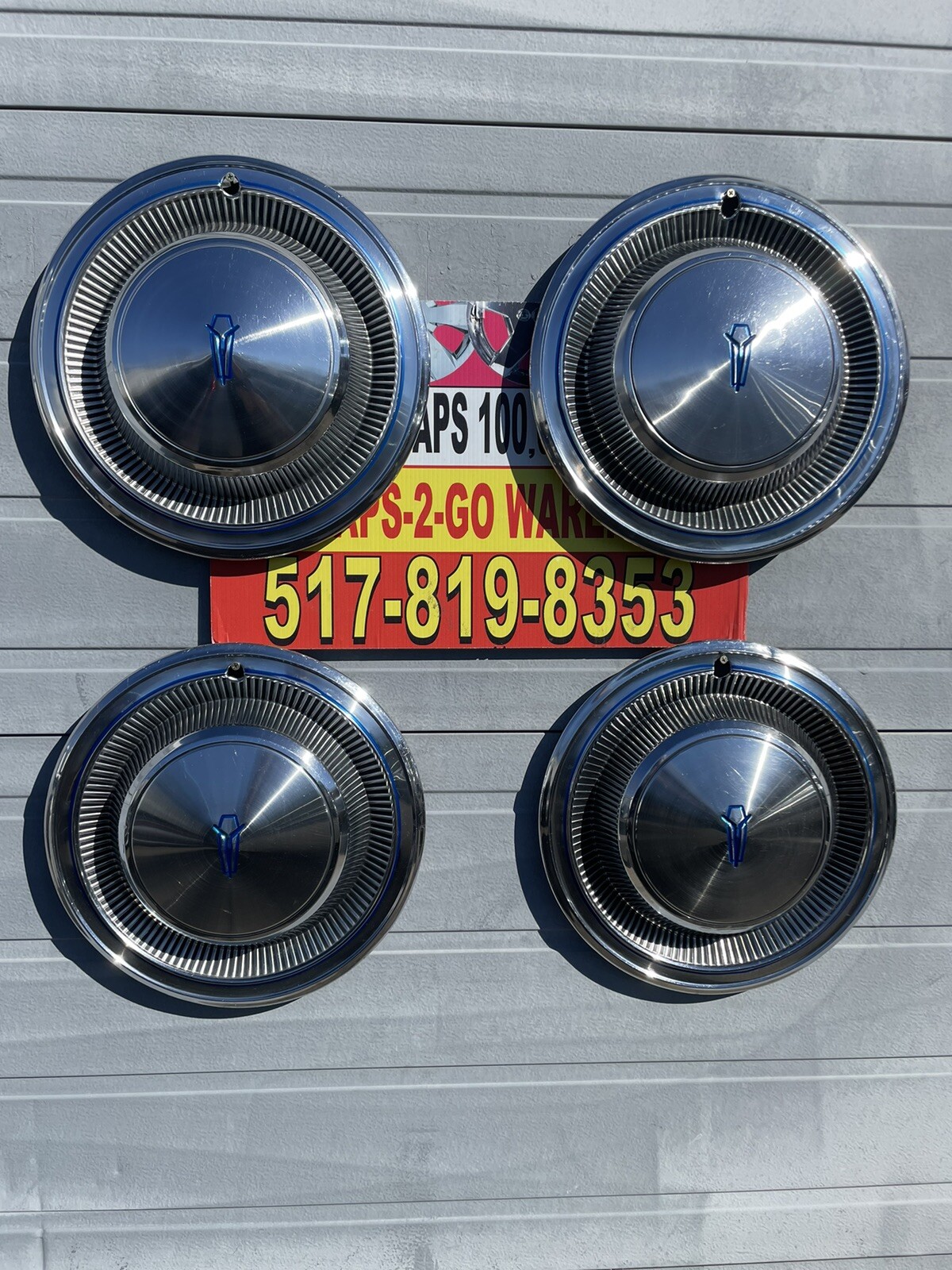 Airstream 15” Set 4 Stainless Hubcaps Full  Used  Blue /Plymouth Fit Airstream