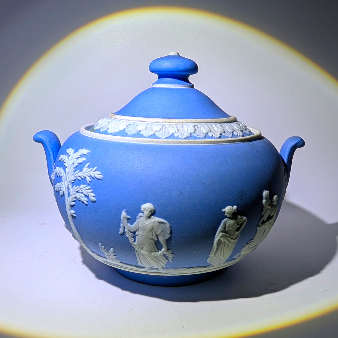Wedgwood Blue & White Jasperware Sugar Bowl Matte w/ Lid Made in England Wedgwood Blue & White Jasperware Sugar Bowl Matte w/ Lid Made in England