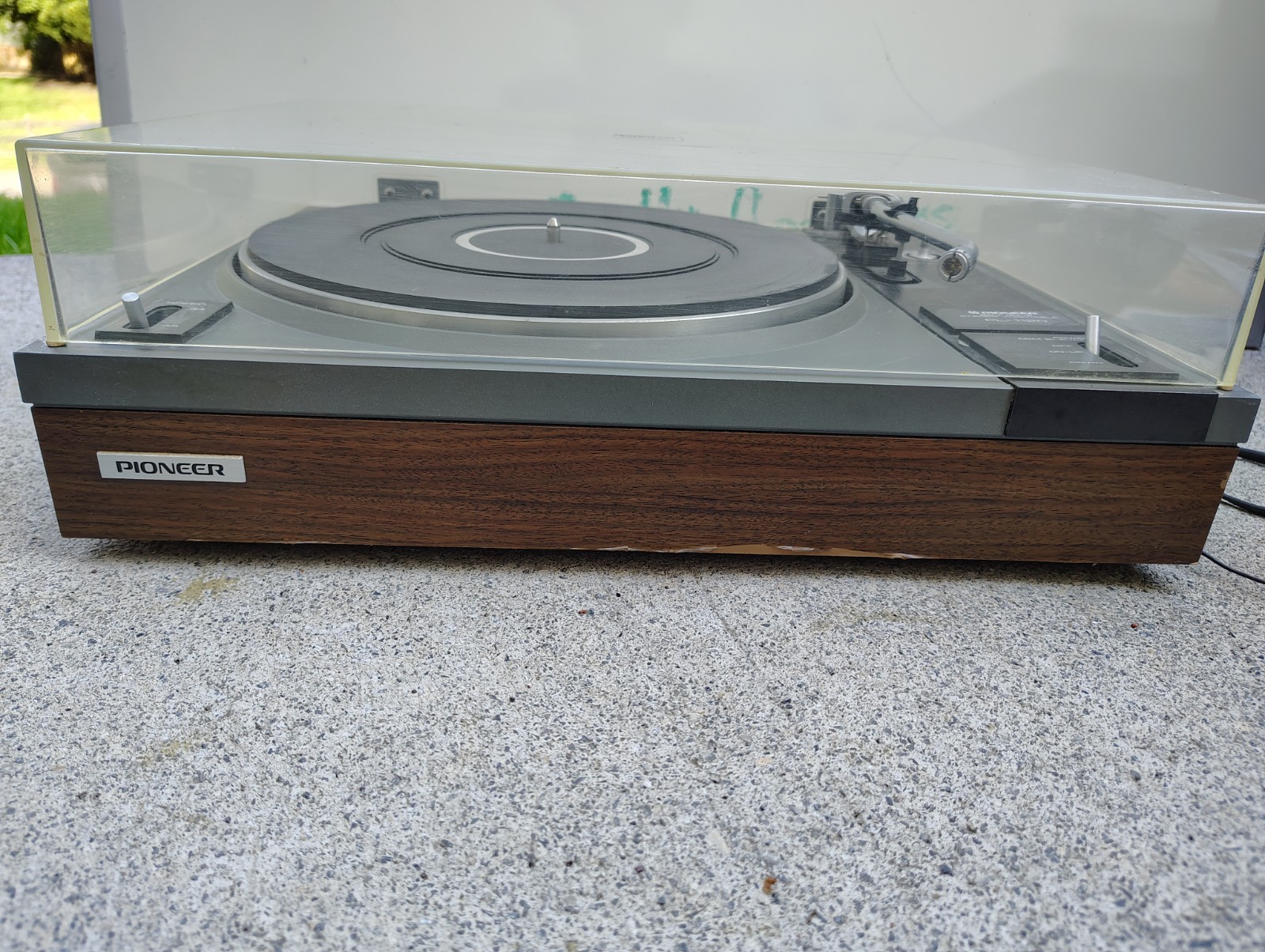 Pioneer PL-112D Turntable Vintage, Made in Japan - Pioneer PL-112D Turntable Vintage, Made in Japan -